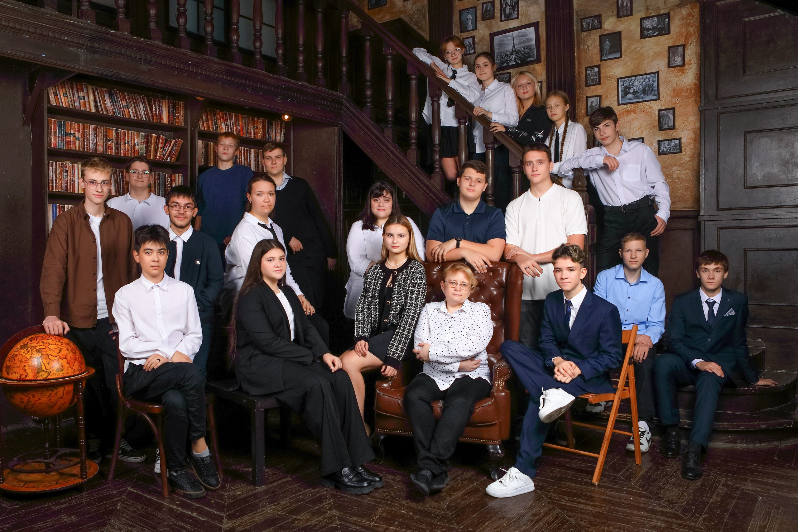 Старшие классы. Съемка в студии. Первенцева Елена. Школьный фотограф в Москве и МО