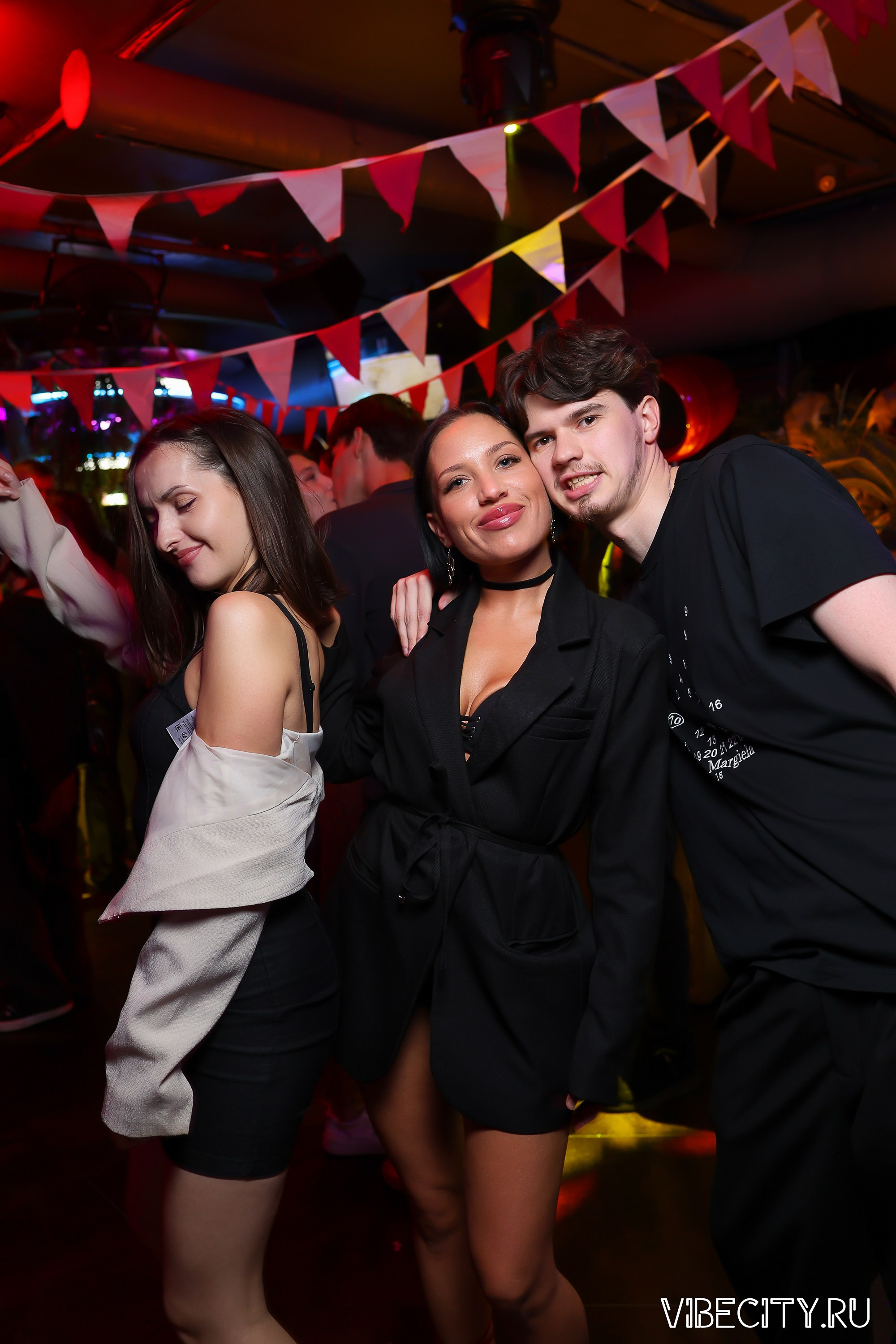 DOUBLE U. VIBECITY.RU Вайб Сити Ру Фоторепортажи Фотоотчеты Калининград