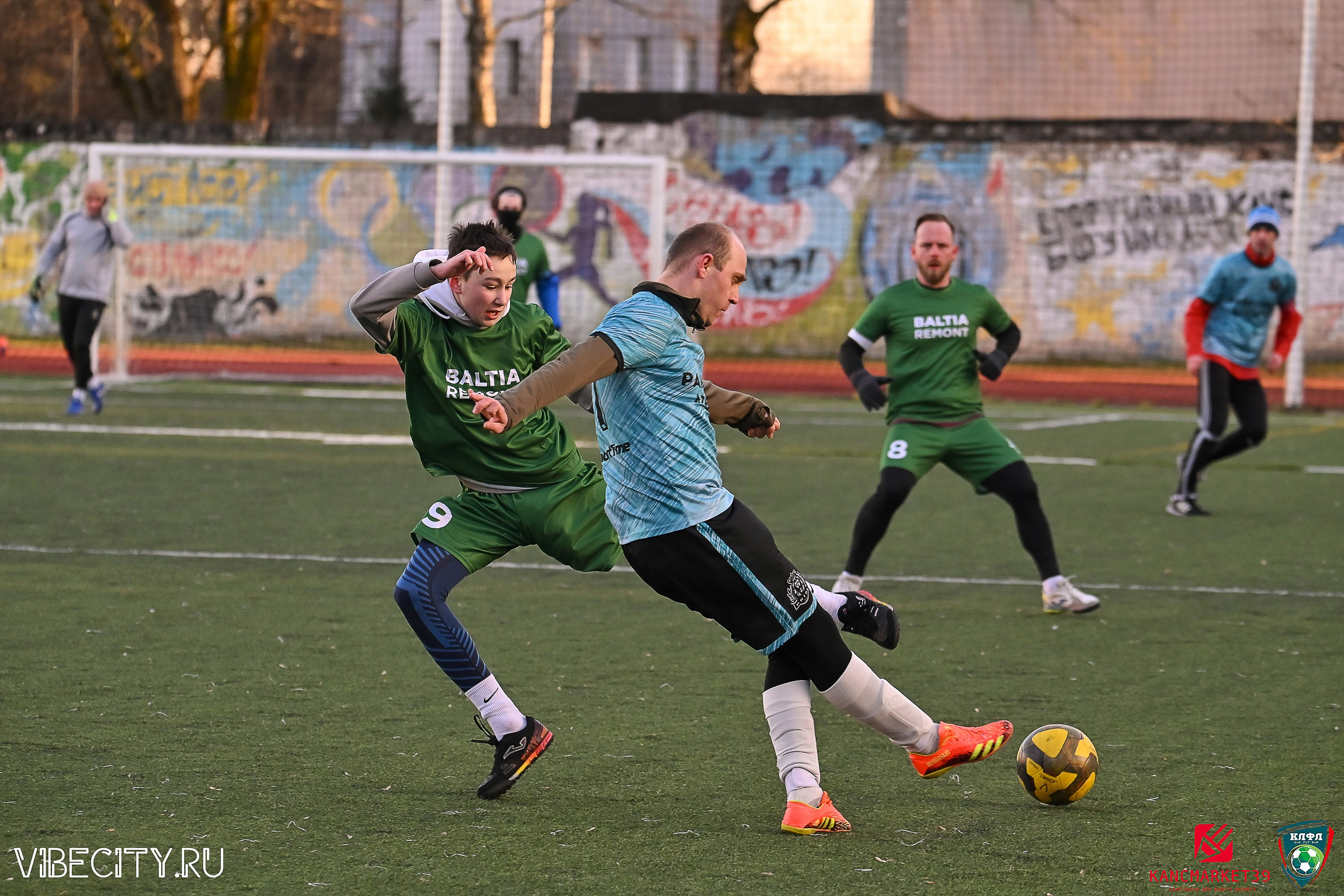 XX ЧЕМПИОНАТ КАЛИНИНГРАДСКОЙ ЛФЛ КАНЦМАРКЕТ39 сезона 2024–2025 гг. VIBECITY.RU Вайб Сити Ру Фоторепортажи Фотоотчеты Калининград