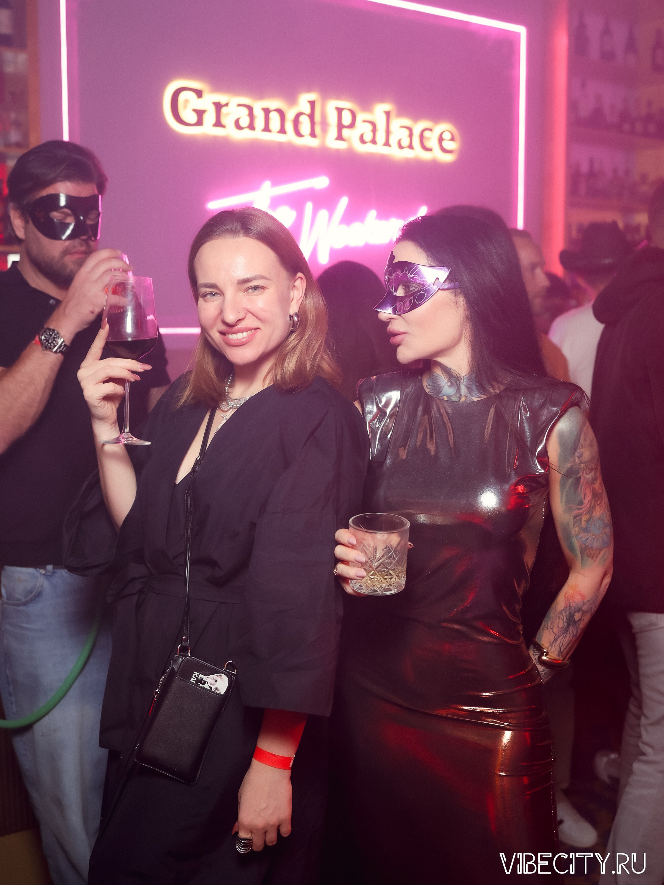 CULT MASQUERADE X GRAND PALACE. VIBECITY.RU Вайб Сити Ру Фоторепортажи Фотоотчеты Калининград