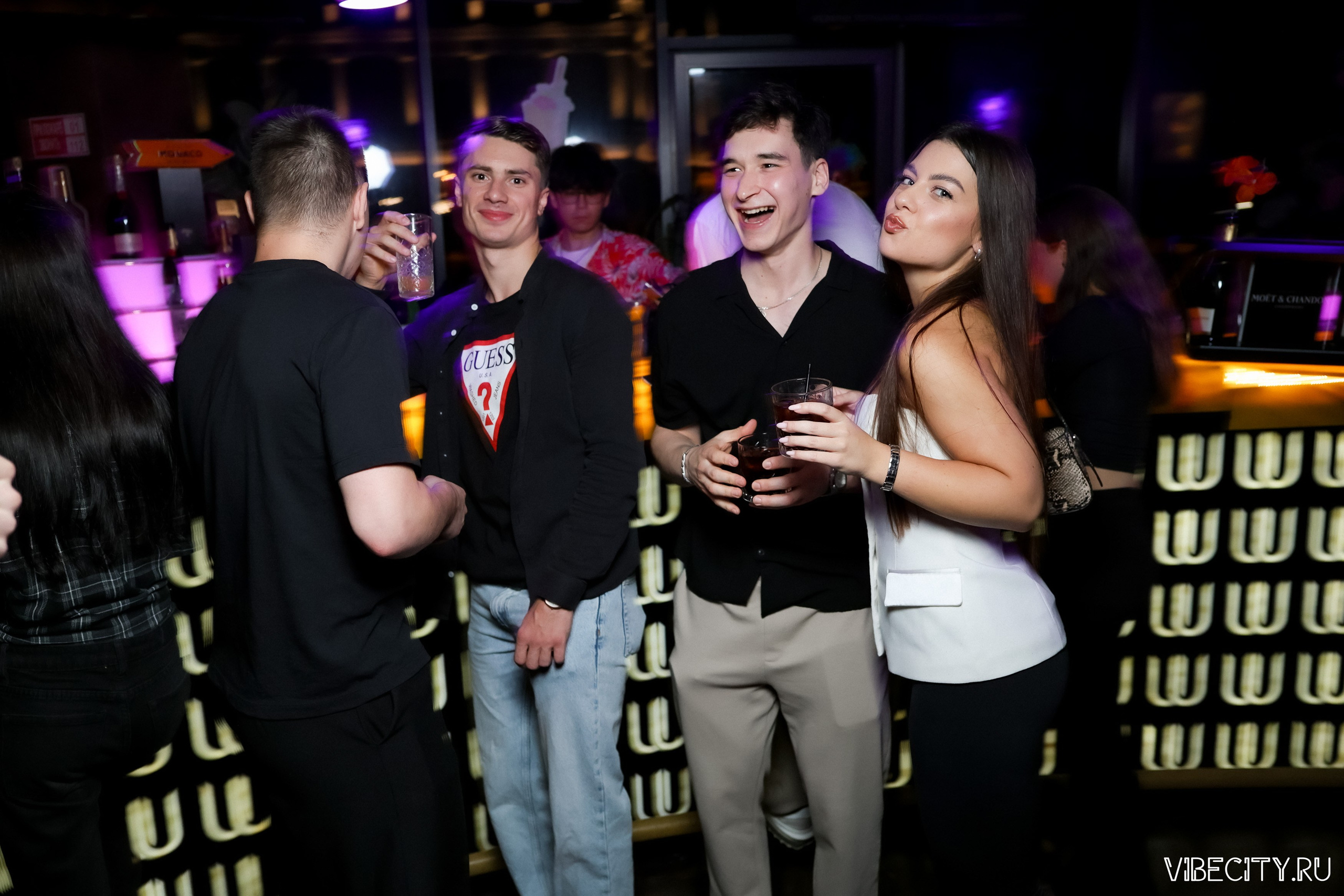 DOUBLE U. VIBECITY.RU Вайб Сити Ру Фоторепортажи Фотоотчеты Калининград