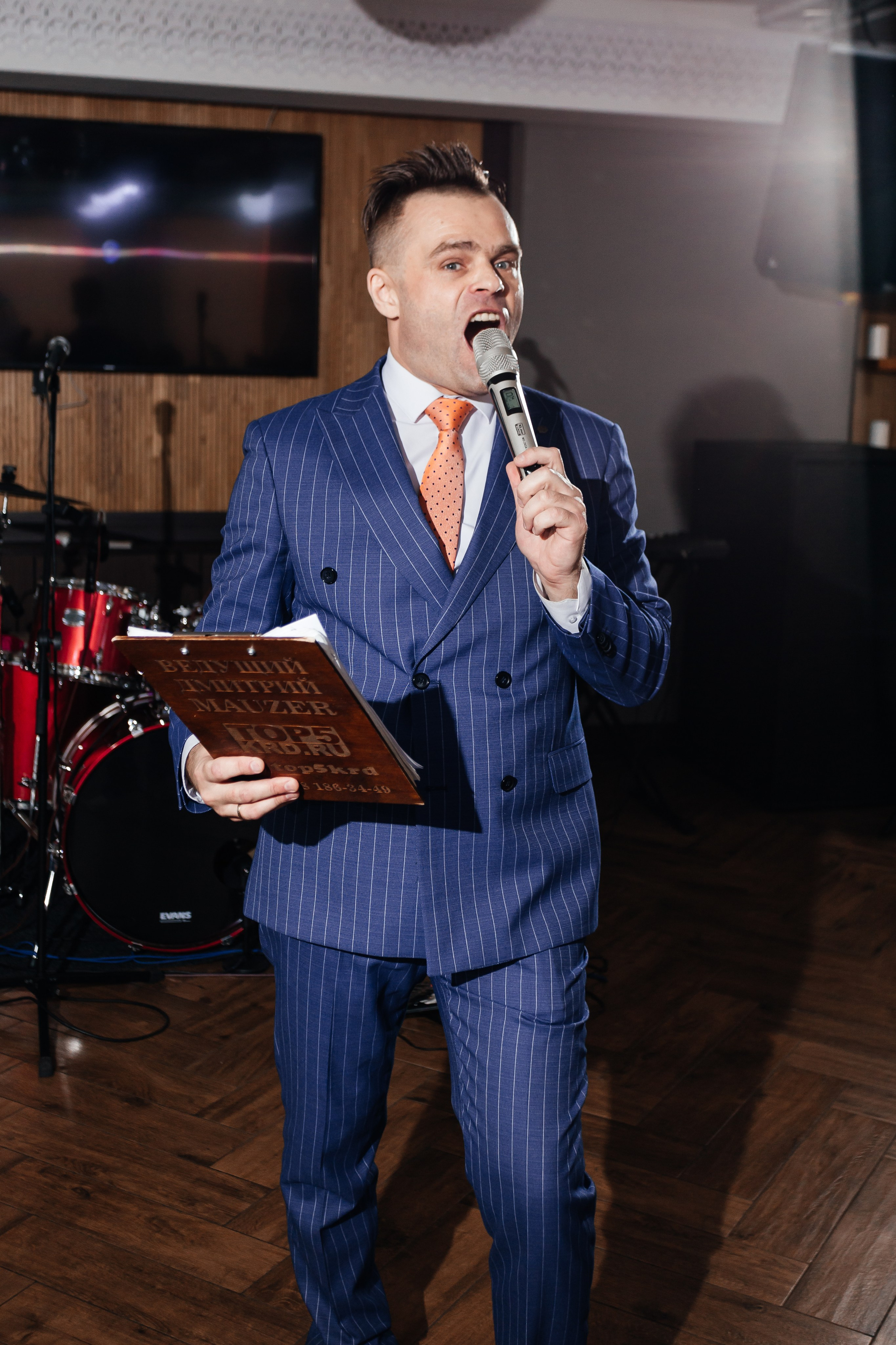 Выпускной 11 «А». Школа № 42. Свадебный фотограф в Краснодаре Николай Крауз