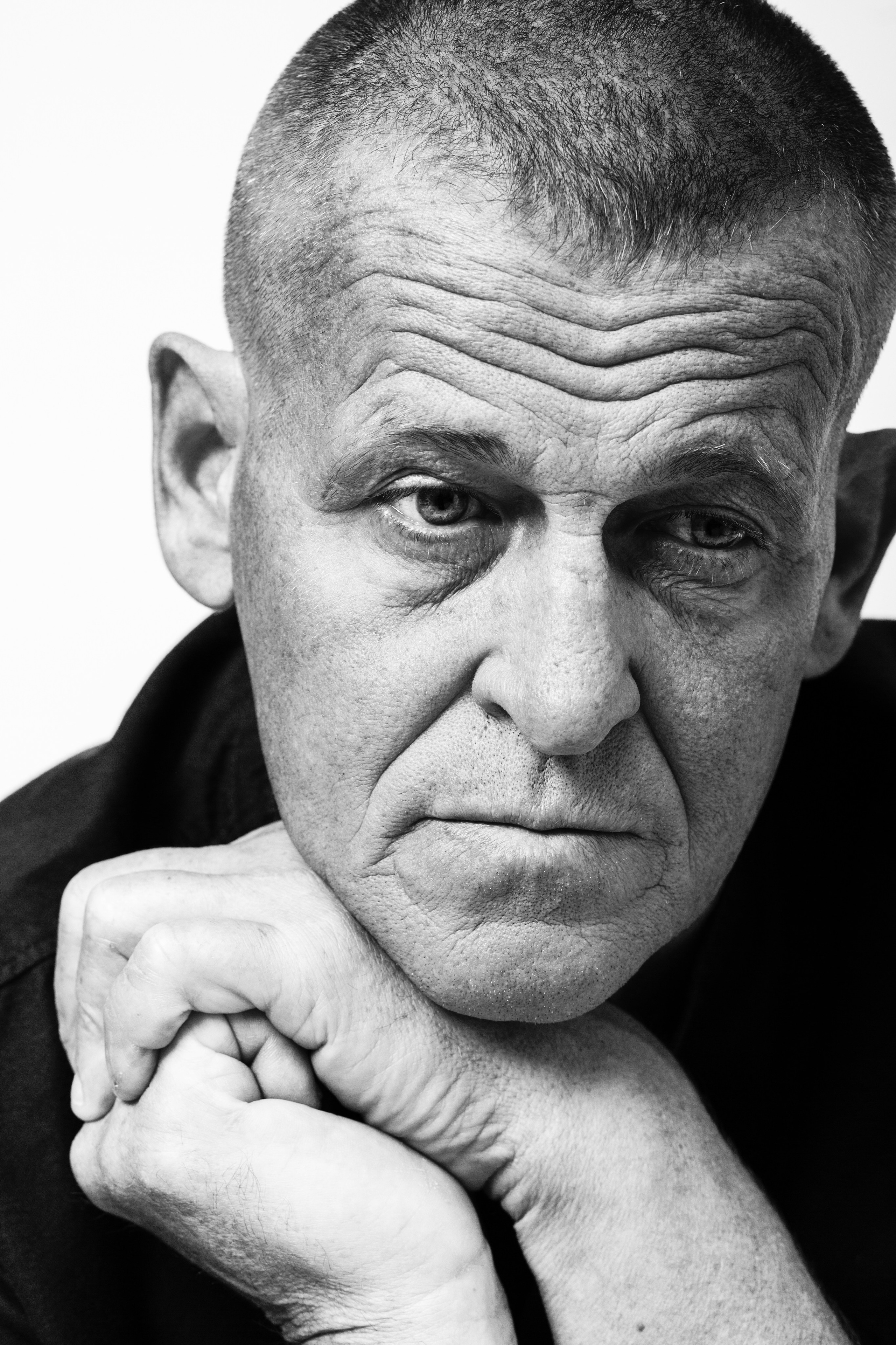 Мужской портрет в городе Ростове-на-Дону