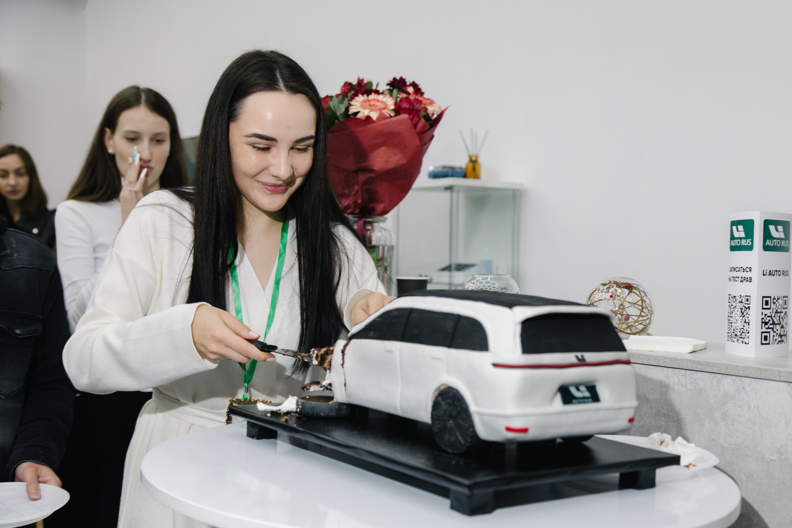 Открытие автосалона Li Auto. Артур Иликчян — Wedding & Event фотограф в Краснодаре