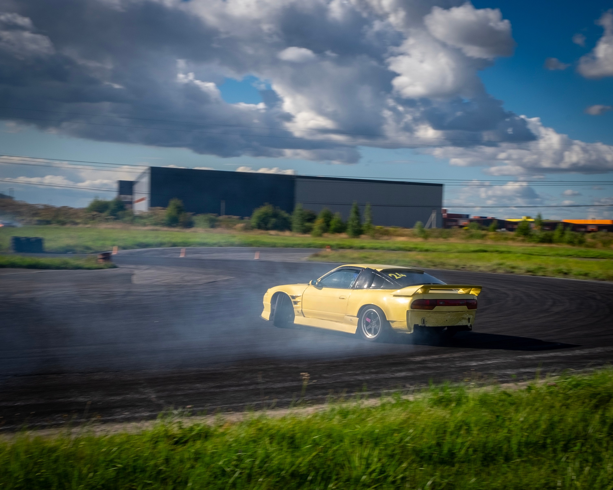 AUTODROM FEST. Автомобильные фотографии и рисунки в Санкт-Петербурги Пашков Дмитрий