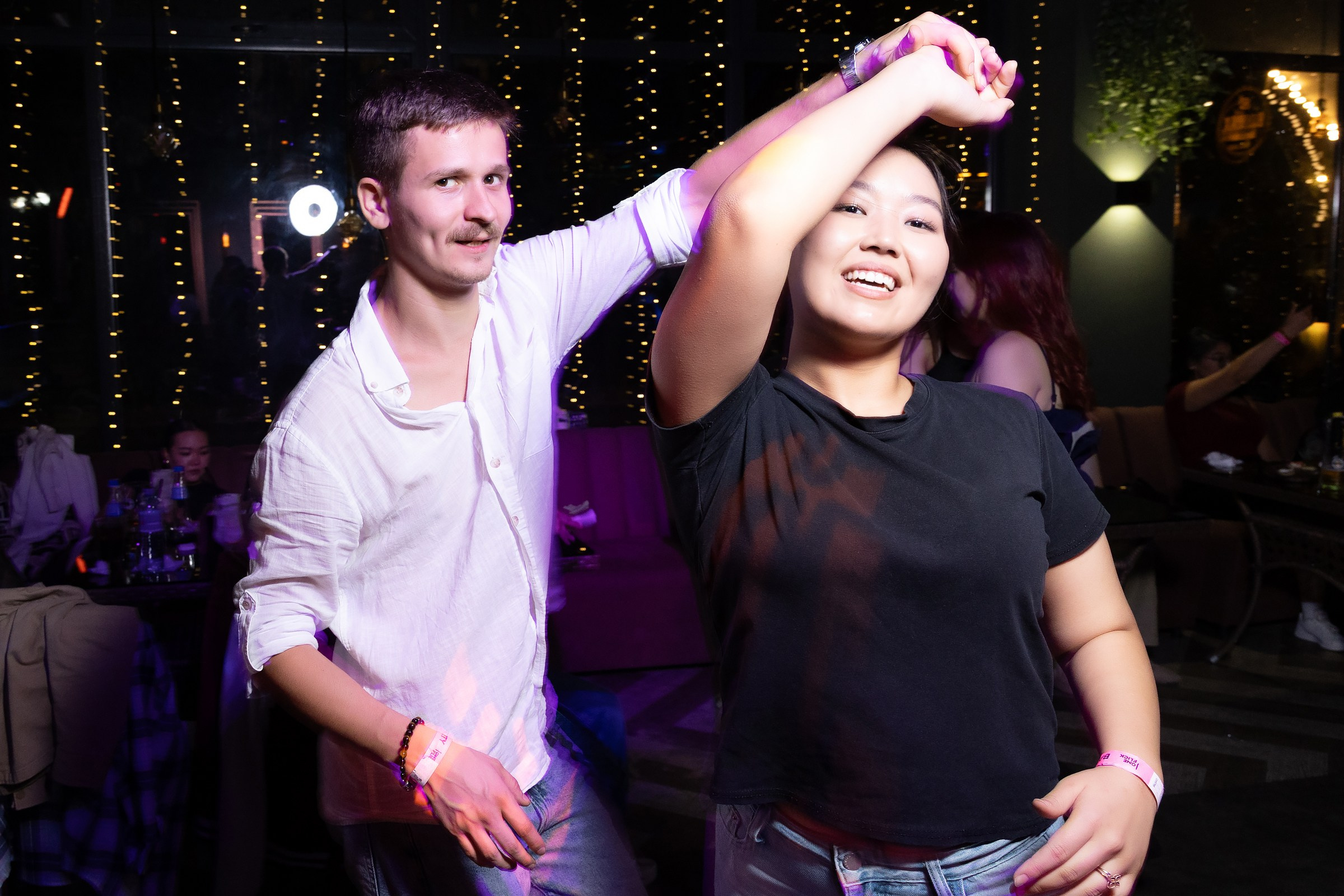 Bachata party by One Flick. Репортажный фотограф в Алматы Каюпов Сержан