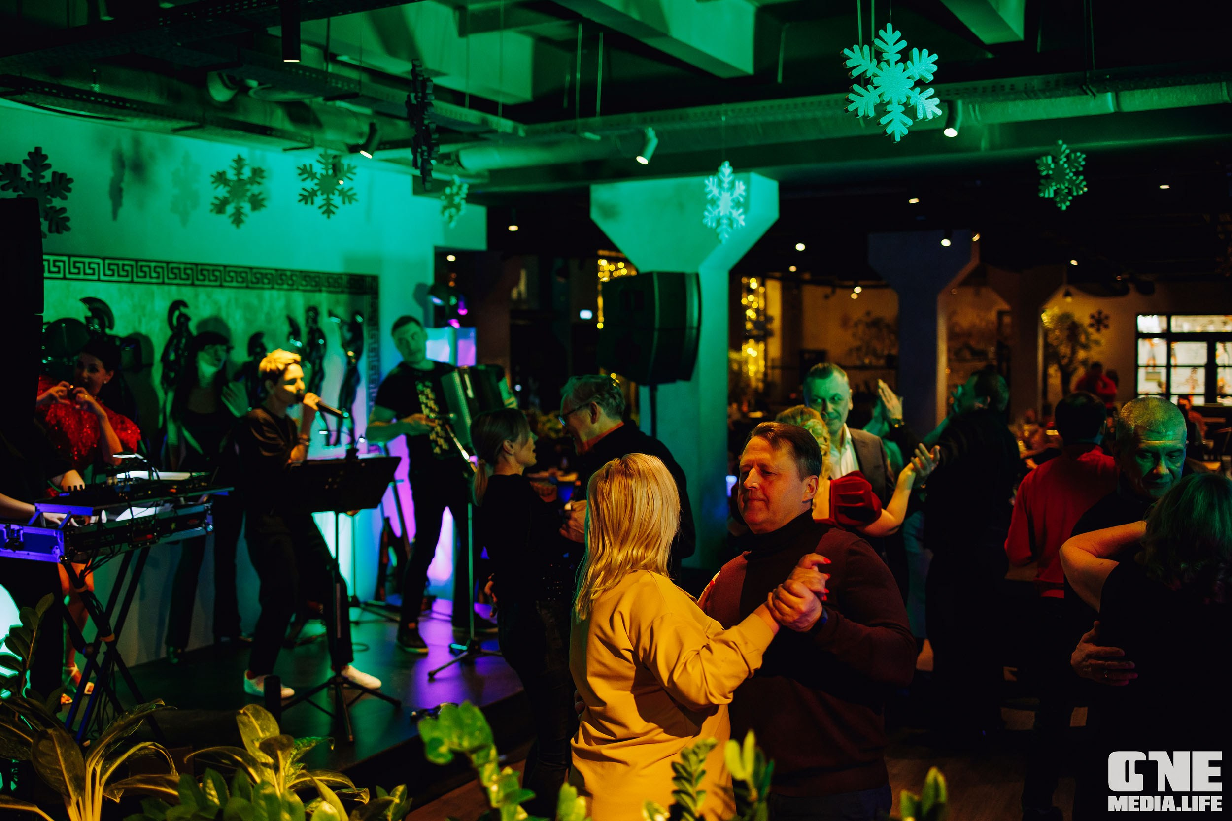 Клубный концерт в El Greco: Братья Грим. One Media Life: фоторепортажи, фотоотчеты с мероприятий и заведений