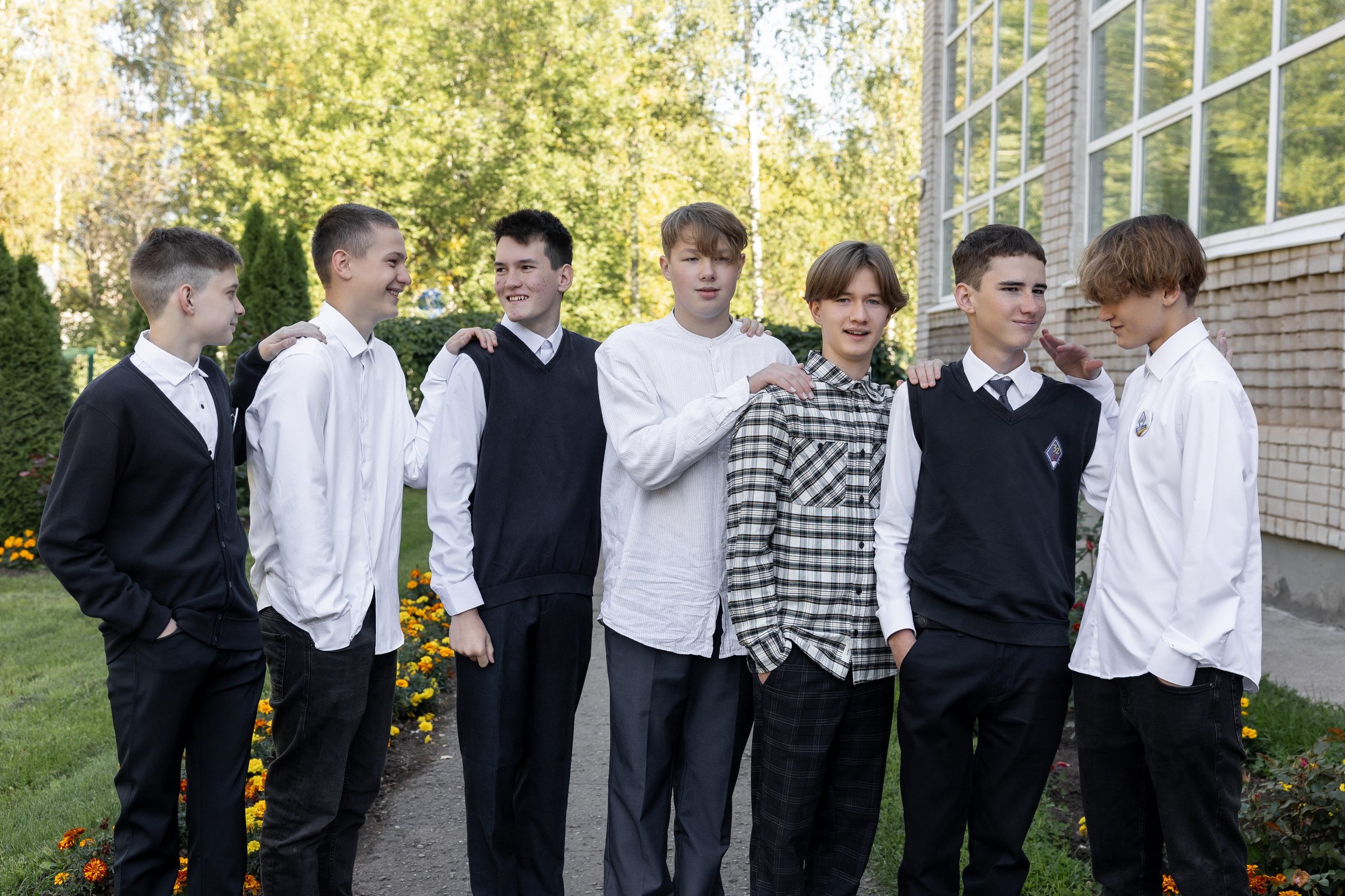 Школа 32, 9В (часовая Фотосессия у школы). Свадебный и Семейный фотограф г. Ижевск Гульназ Солдатова. Гульназ фото