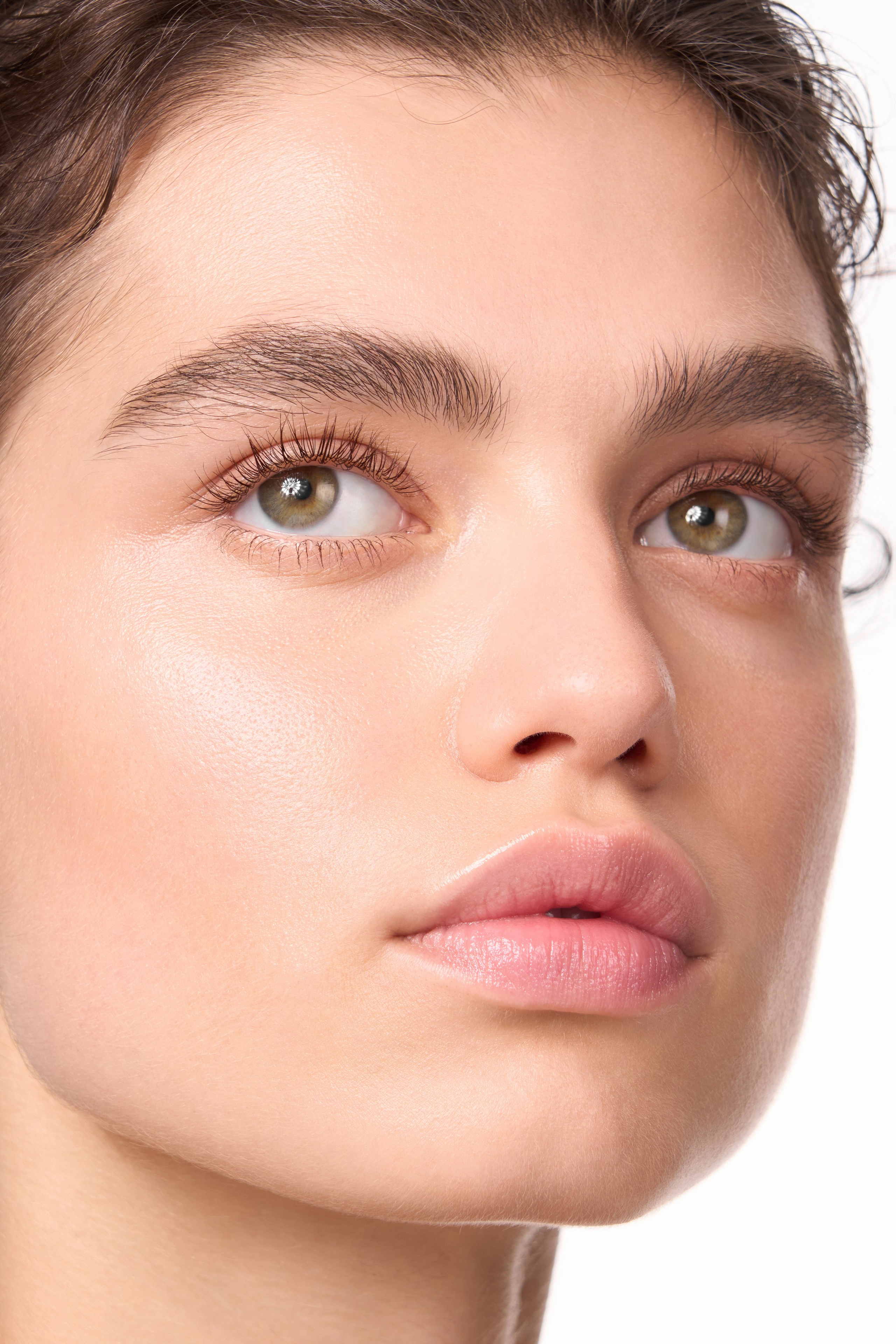 2 MOOD catalogue. Nadezhda Diskant is a Moscow and Saint Petersburg based photographer