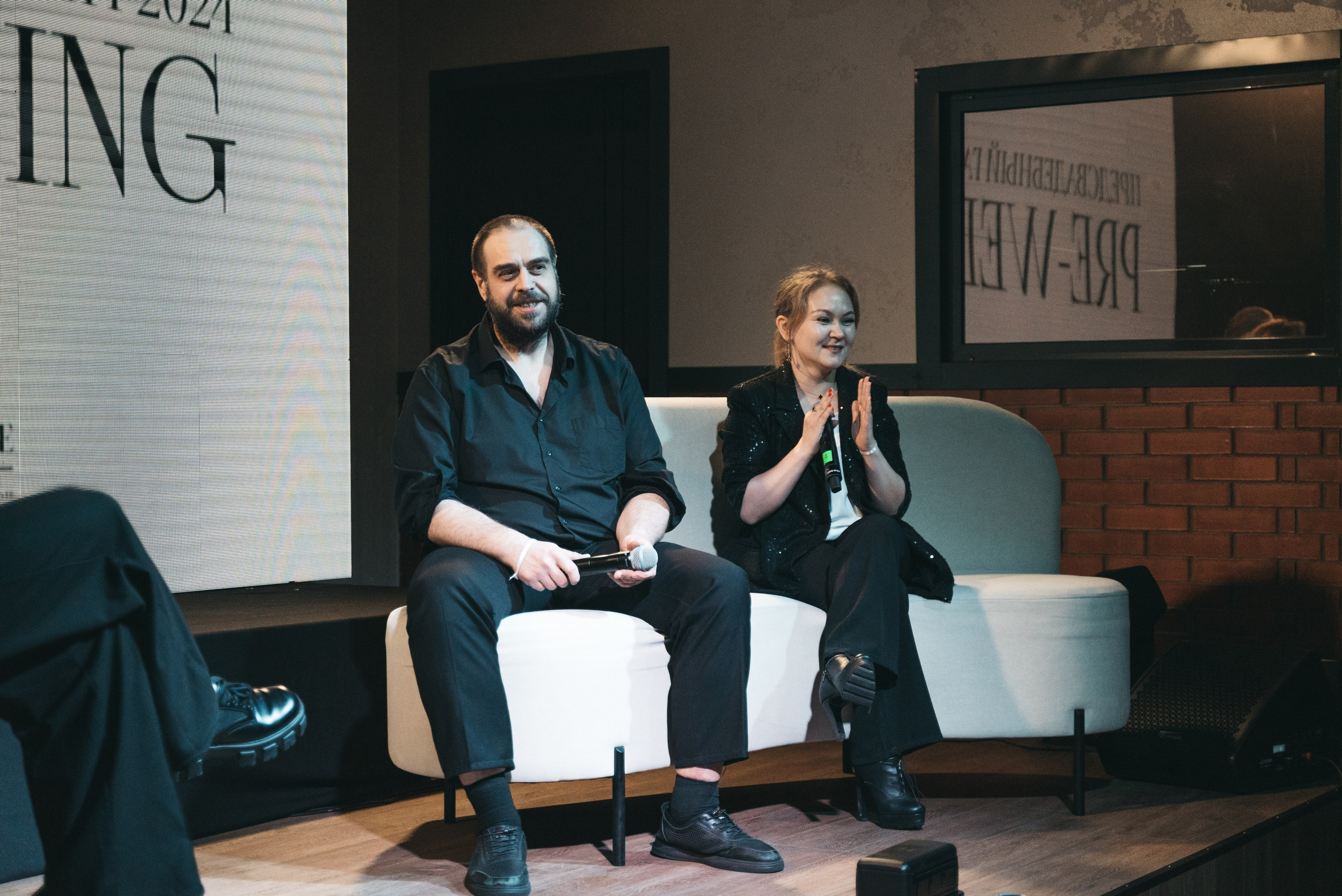 WhiteRoom Pre-wedding. Репортажный и свадебный фотограф в Сургуте