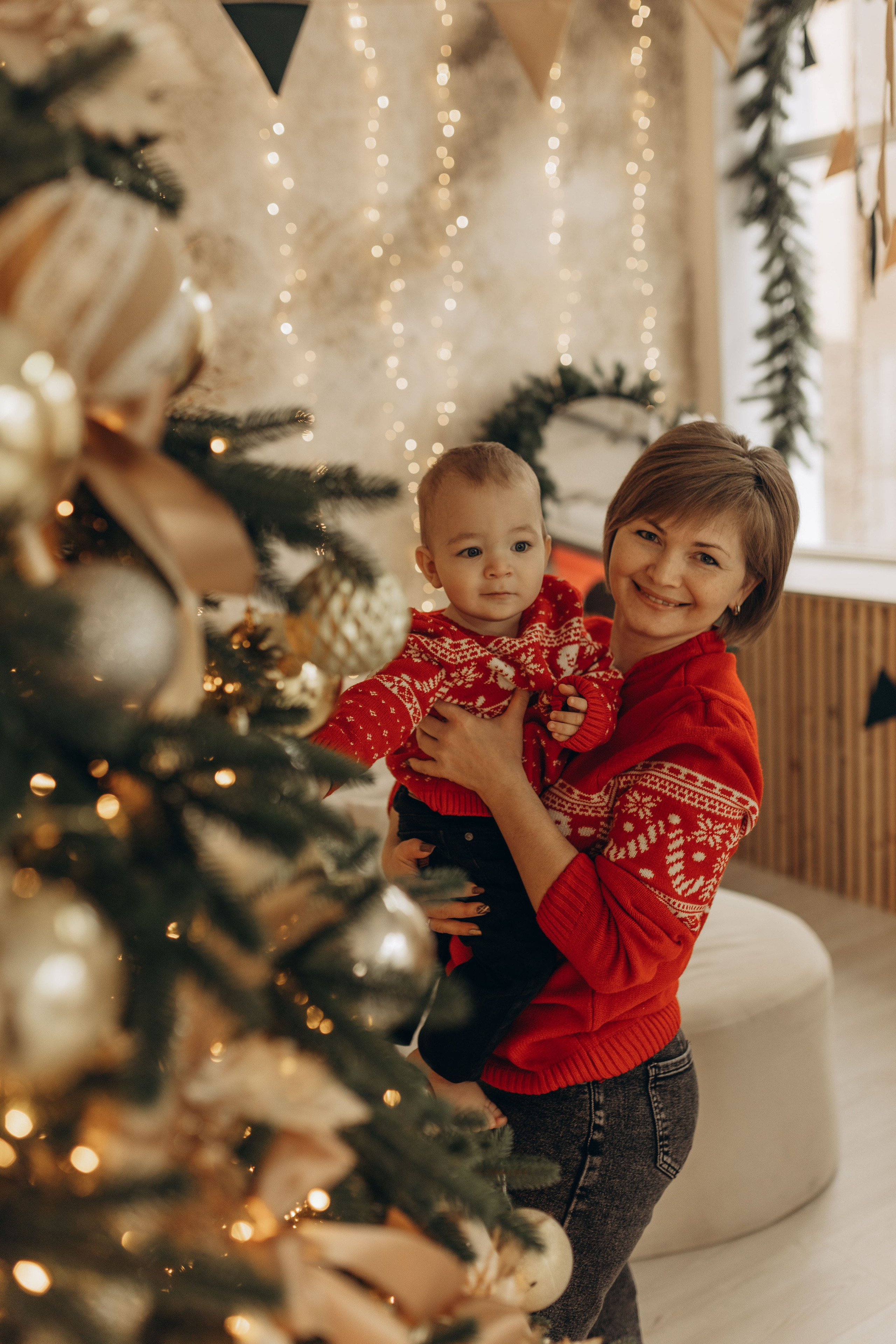 Яркий новый год мама и 2 сыночка. Фотограф в Ставрополе Svetlana Matveeva