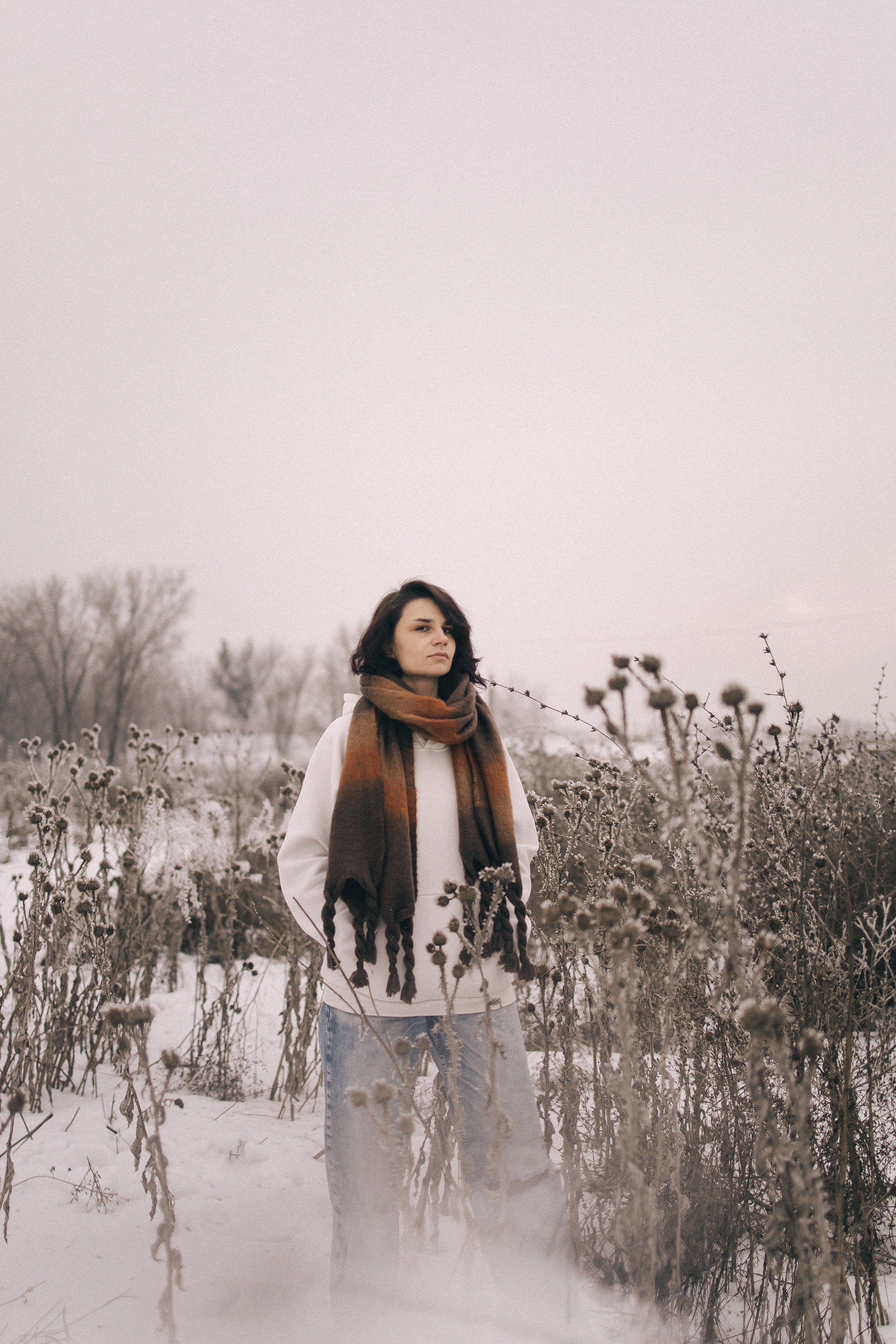 Ксю и снег / Алматы. Фотограф Наталья Гончарова. Снимаю живые портреты в Алматы