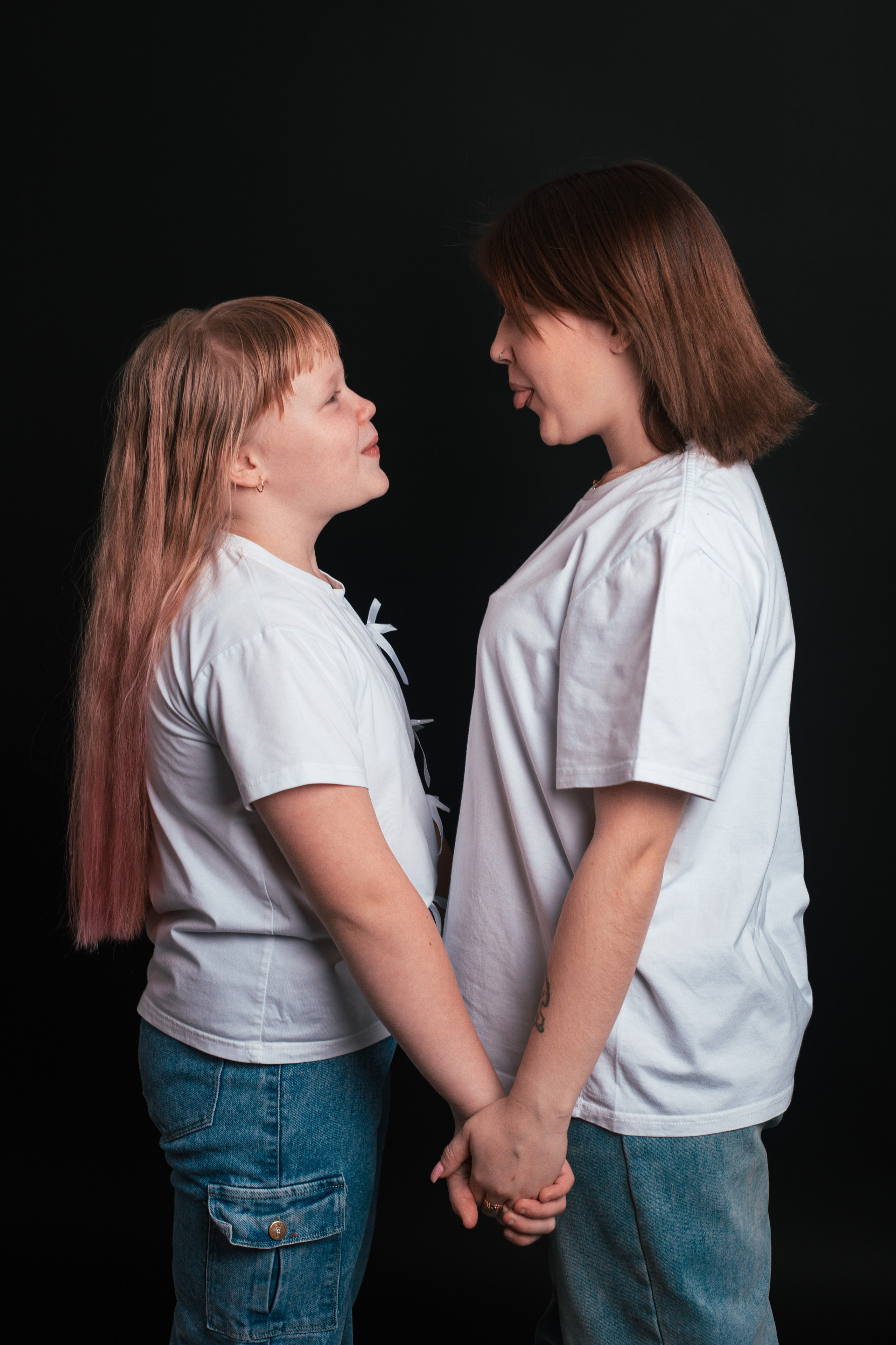 Sonya & Karina. Руслан Ивановский