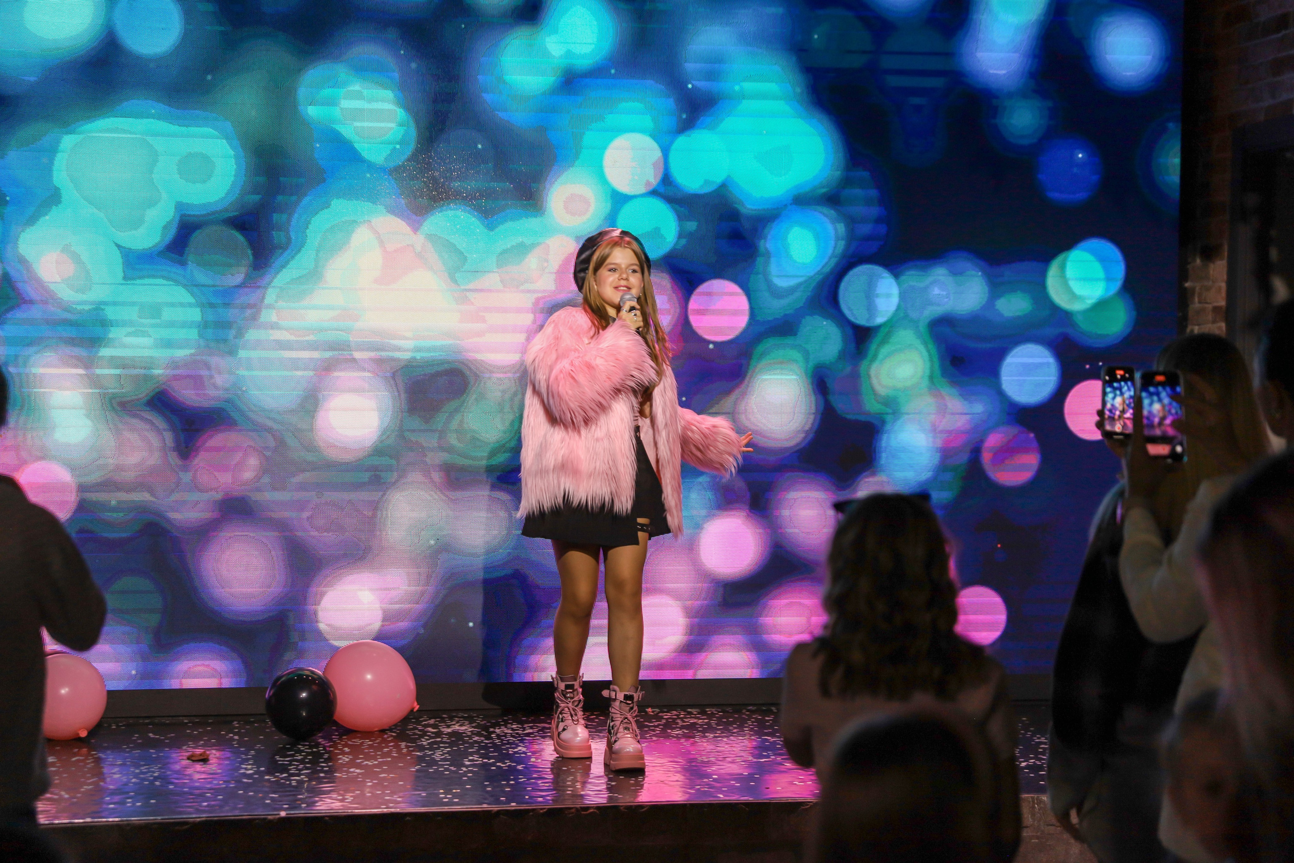 ДЕНЬ РОЖДЕНИЯ ЕВЫ В КРБ. Фотограф мероприятий Ирина Каширина