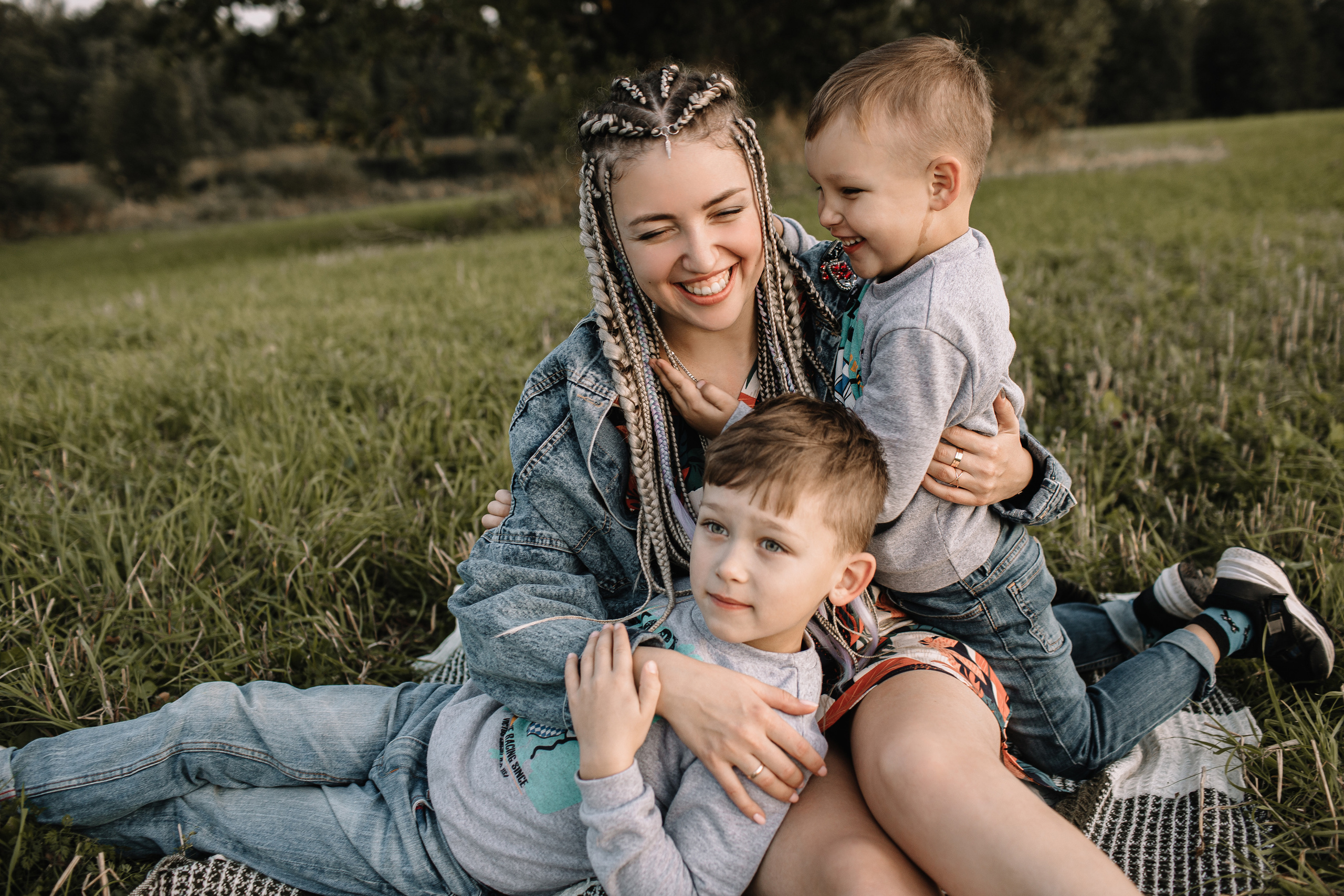 Лера, Антон, Юра и Миша. Яна Тихонова — фотограф в Полоцке, Витебске и Минске