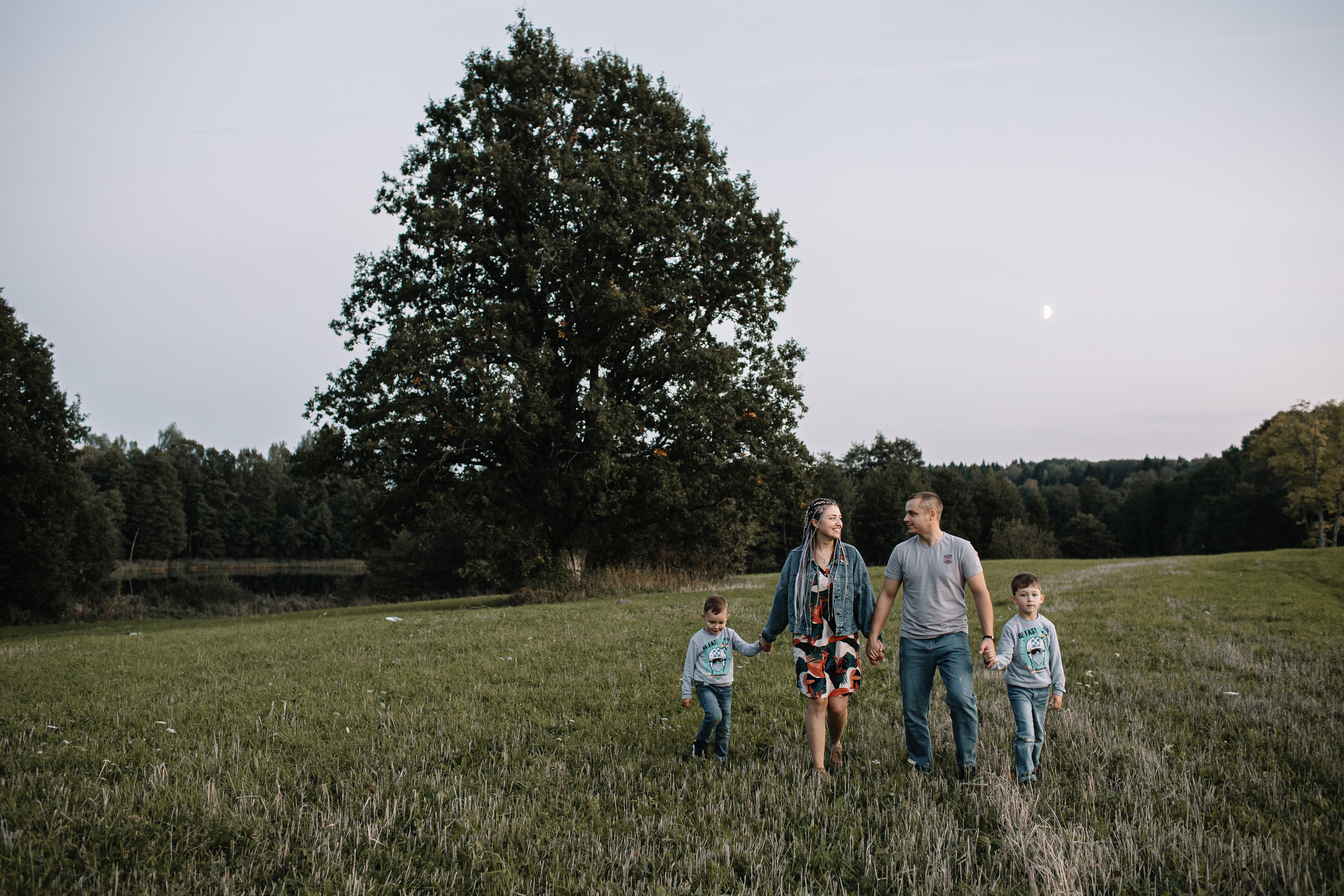 Лера, Антон, Юра и Миша. Яна Тихонова — фотограф в Полоцке, Витебске и Минске