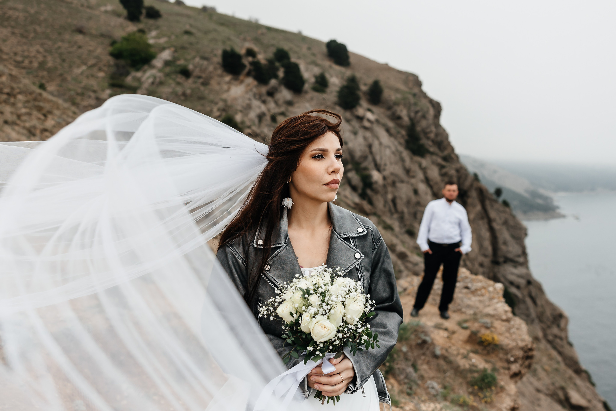 Анонс свадьбы Маргариты и Андрея. Туман на холмах Балаклавы. Свадебный фотограф в Крыму и Севастополе Ольга Баскакова