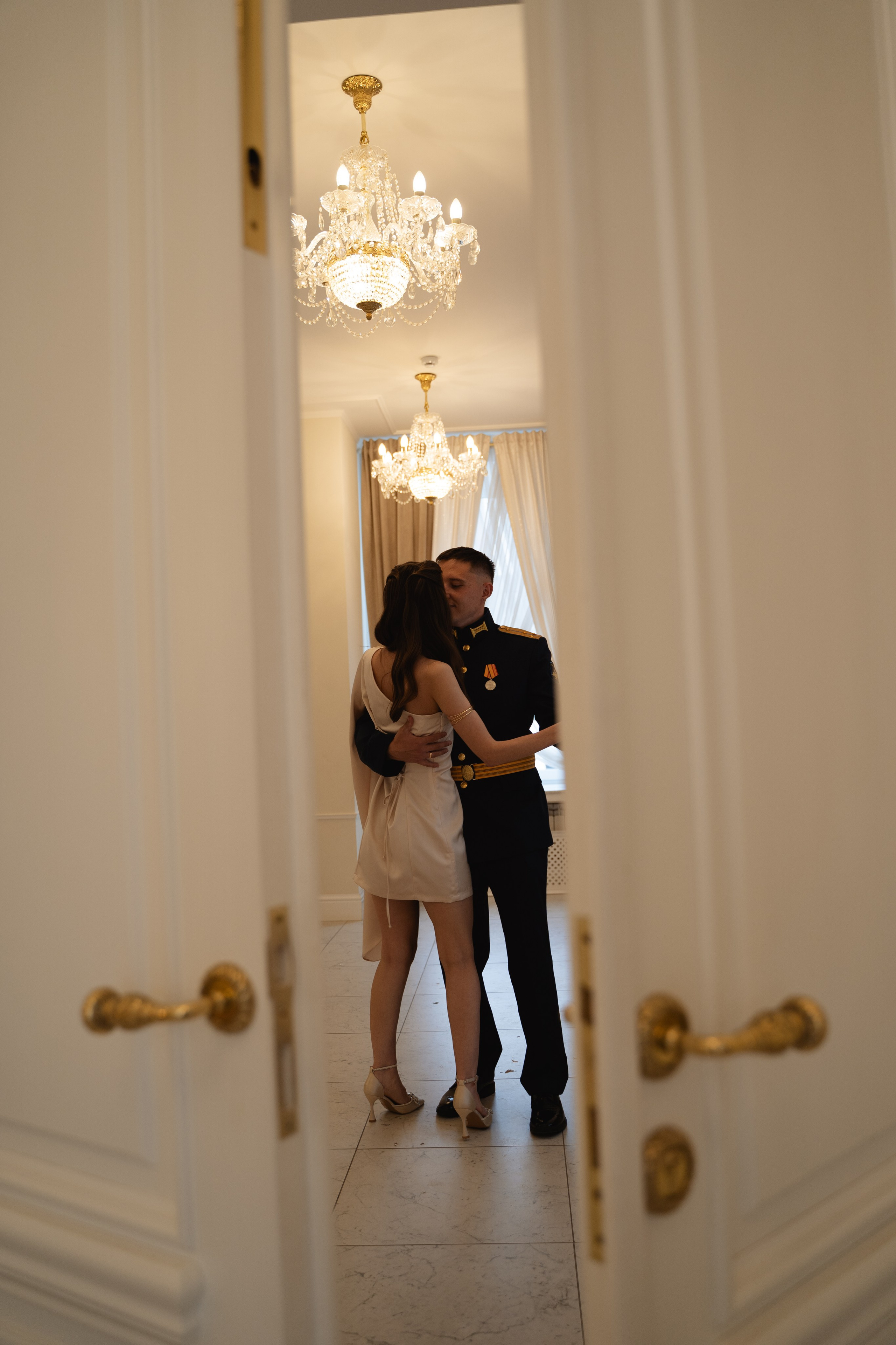 Свадебная фотосъемка в Пскове. Свадебный и семейный фотограф в Пскове и Острове Света Суворова