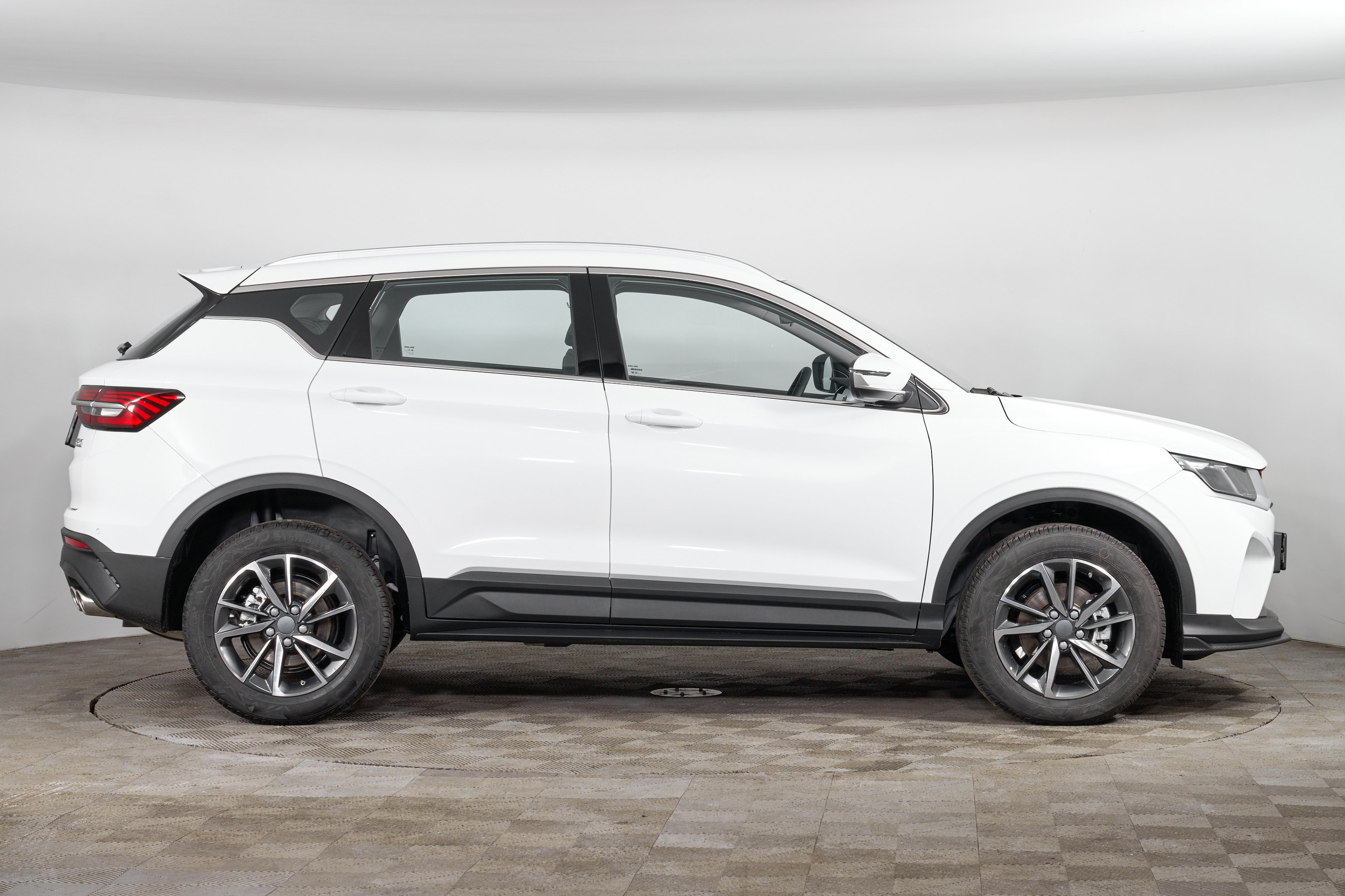 Belgee X50. Фотограф Николай Прокофьев модельные тесты в Москве