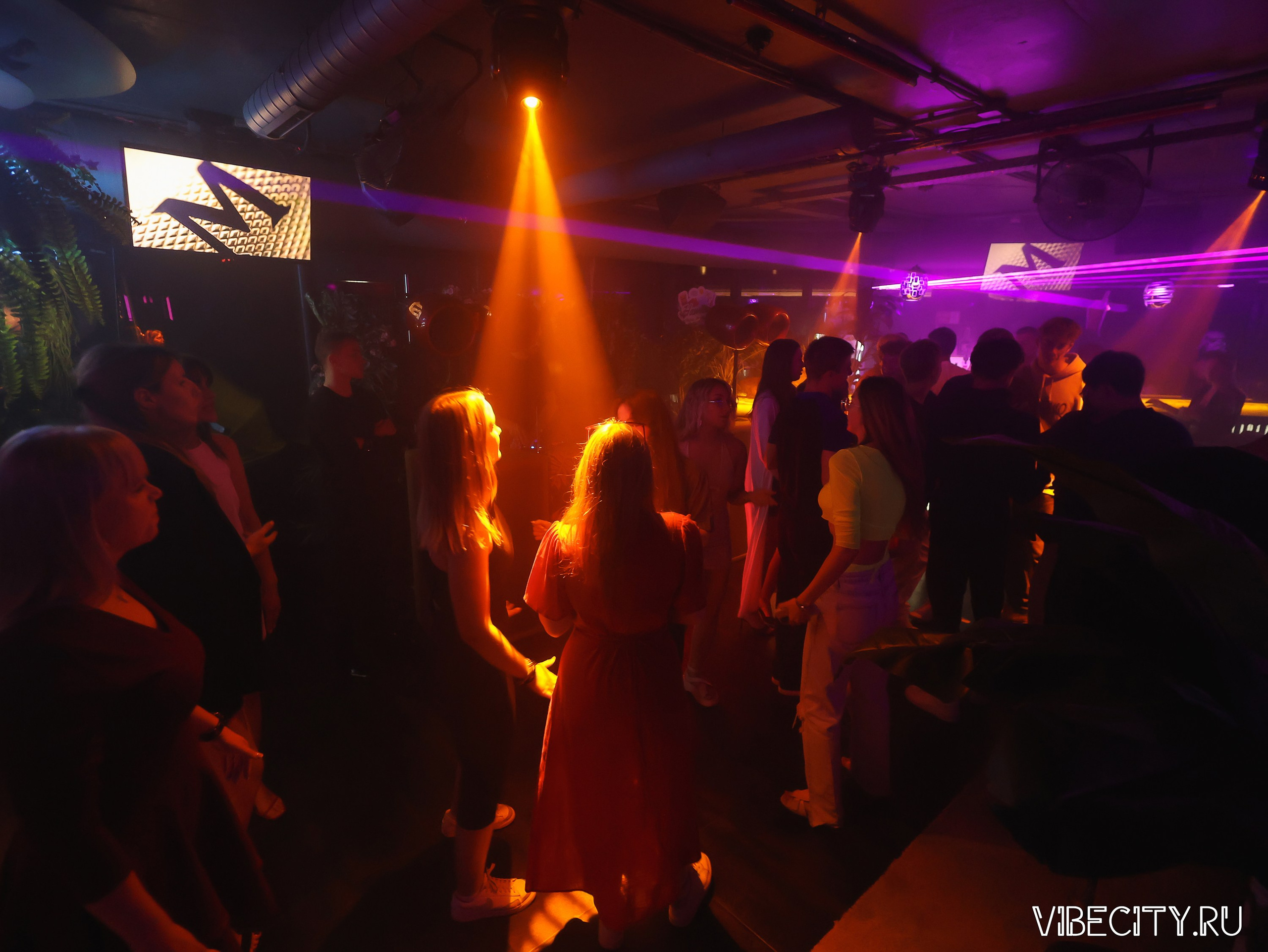 DOUBLE U. VIBECITY.RU Вайб Сити Ру Фоторепортажи Фотоотчеты Калининград