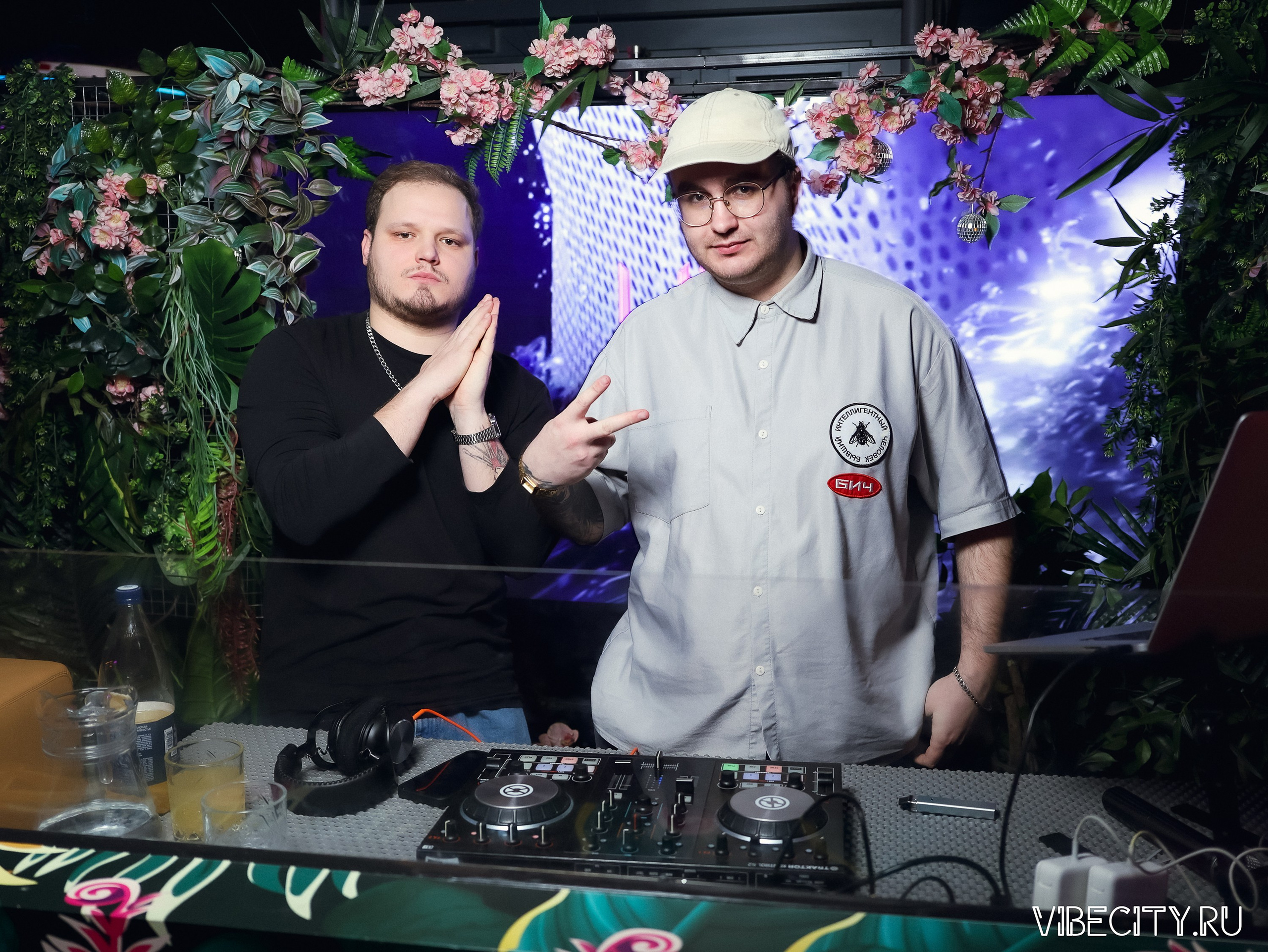 DOUBLE U. VIBECITY.RU Вайб Сити Ру Фоторепортажи Фотоотчеты Калининград