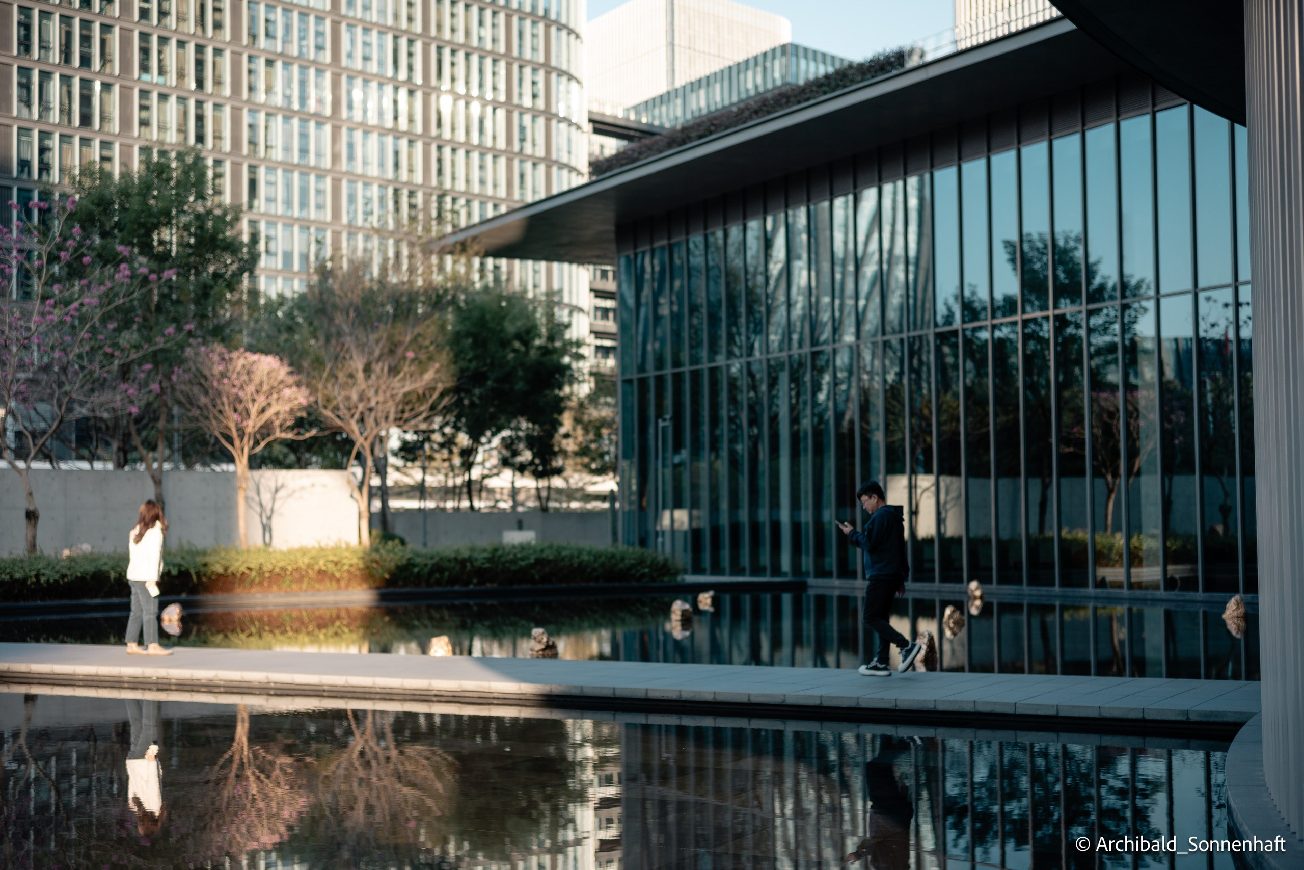 He Art Museum in GZ. Photographer in Guangzhou, China. Archibald Sonnenhaft