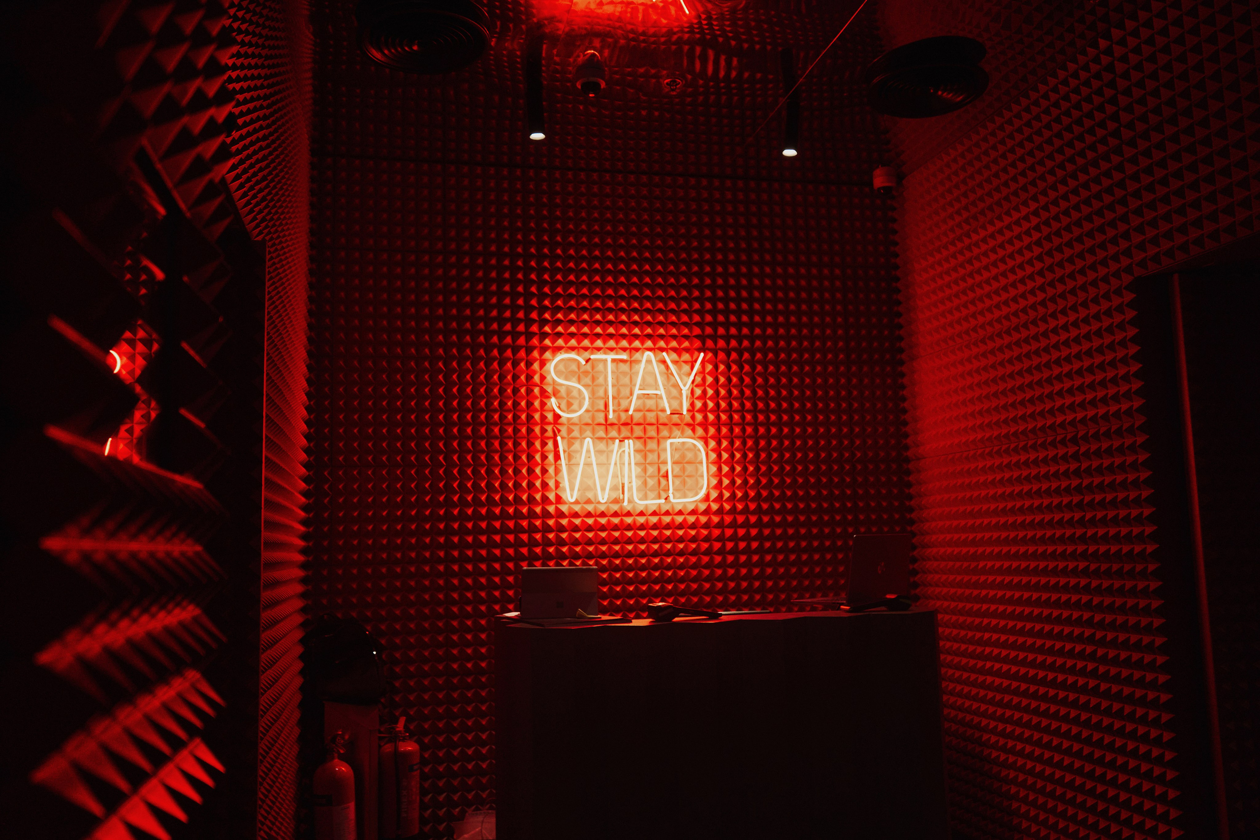 HOOKAH PLACE (reportage). NOIZOMAX Художественный фотограф в Дубай