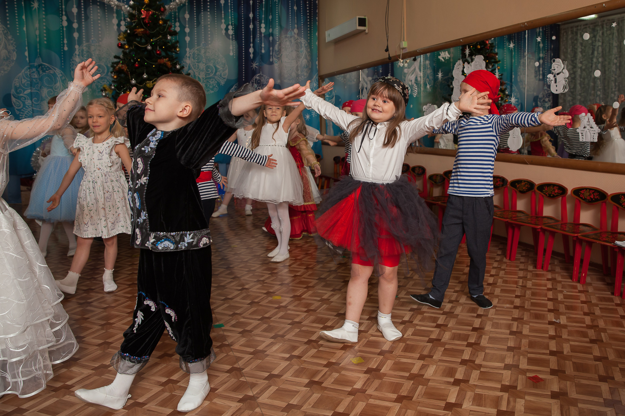 Новый Год 1508. Выпускные альбомы Москва. Фотограф Шукурова Кристина