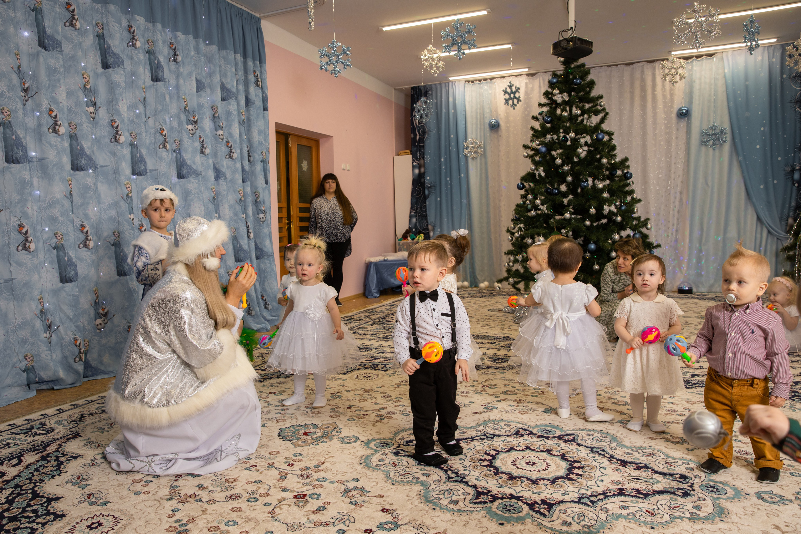 Новогодний утренник Успех. Фотограф в Железнодорожном и Балашихе