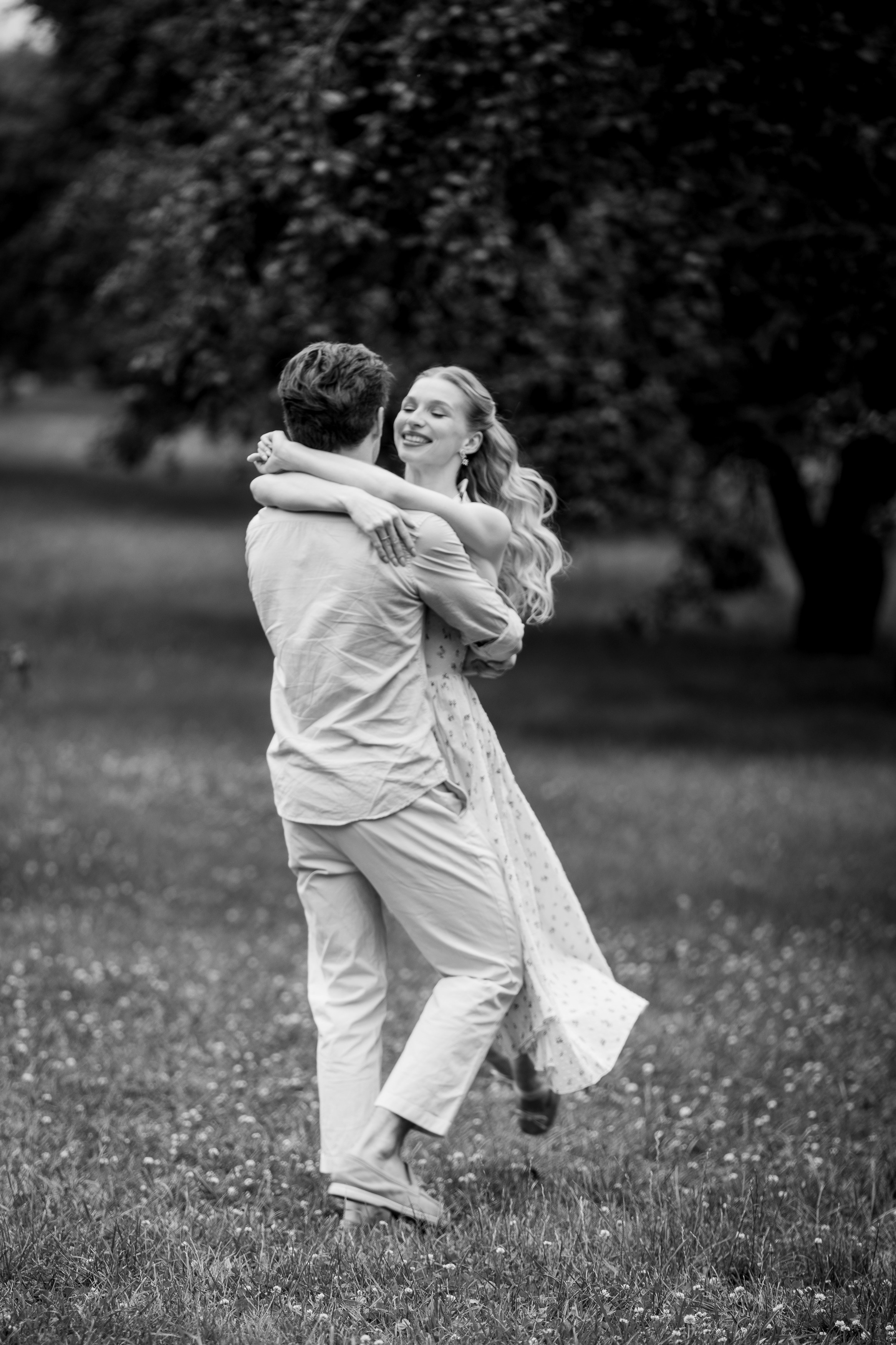 СВАДЕБНАЯ ПРОГУЛКА В КОЛОМЕНСКОМ. Портретный фотограф Олеся Владимирова в Москве