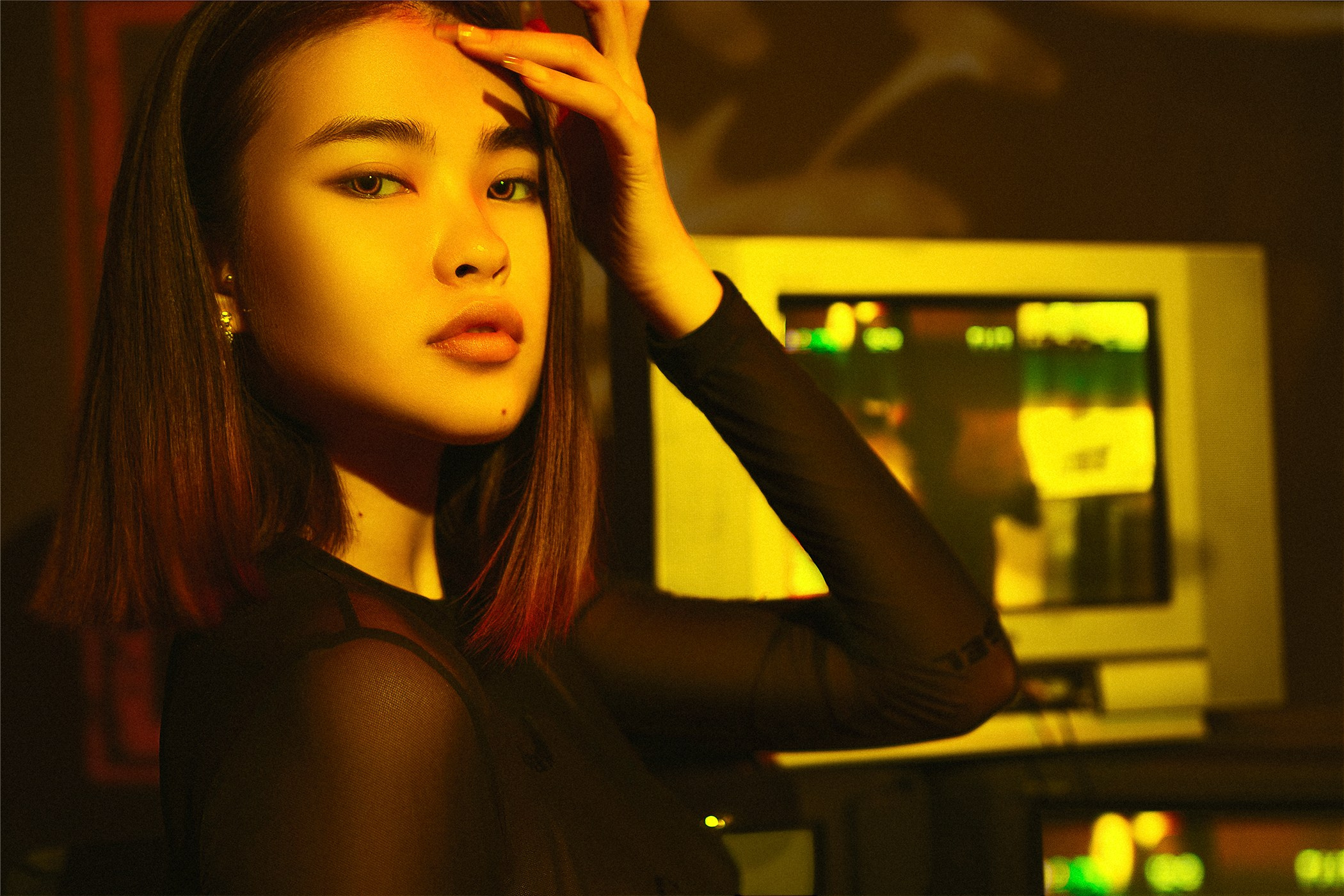 NEW CHANNEL ON TV. Фотограф Алматы | Весь мир — Никита Колодин