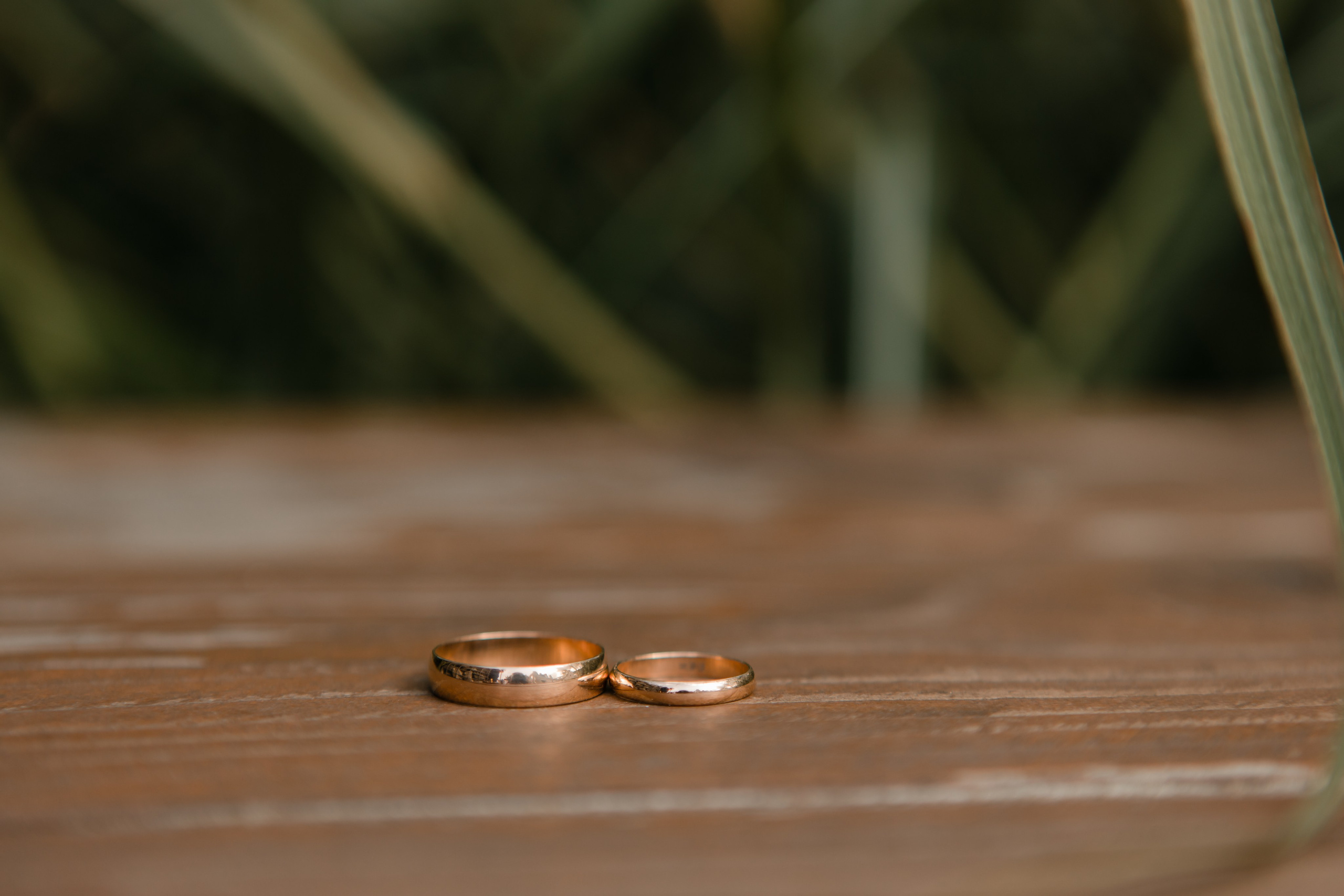 Юрий и Кристина. Видеосъемка и фотосъемка свадеб. Фотограф и оператор на свадьбу. Видеосъемка подкастов, собственная видео-фотостудии. Предметная фотосъемка