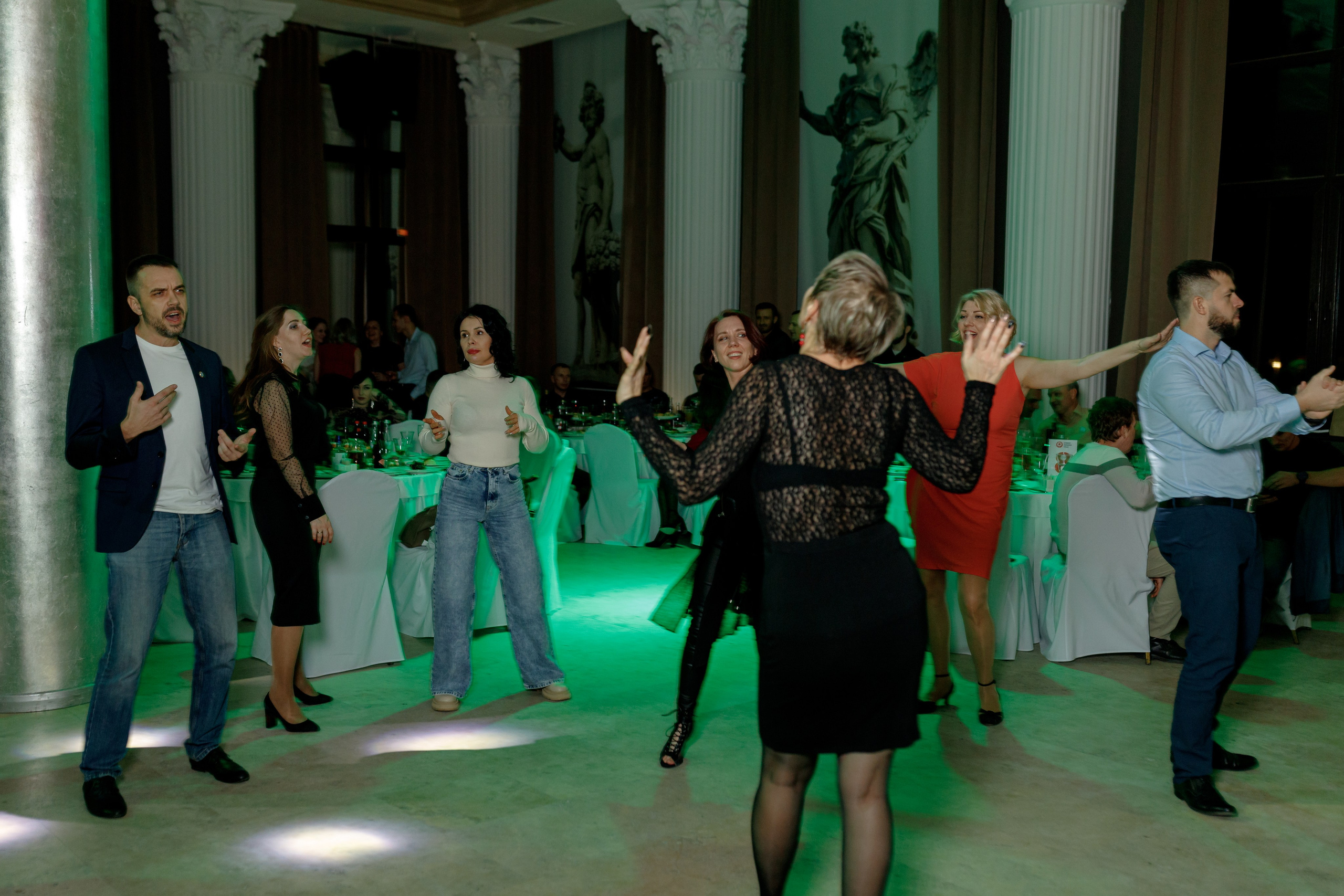 Репортажная фотосъёмка — корпоратив Tele2 2024