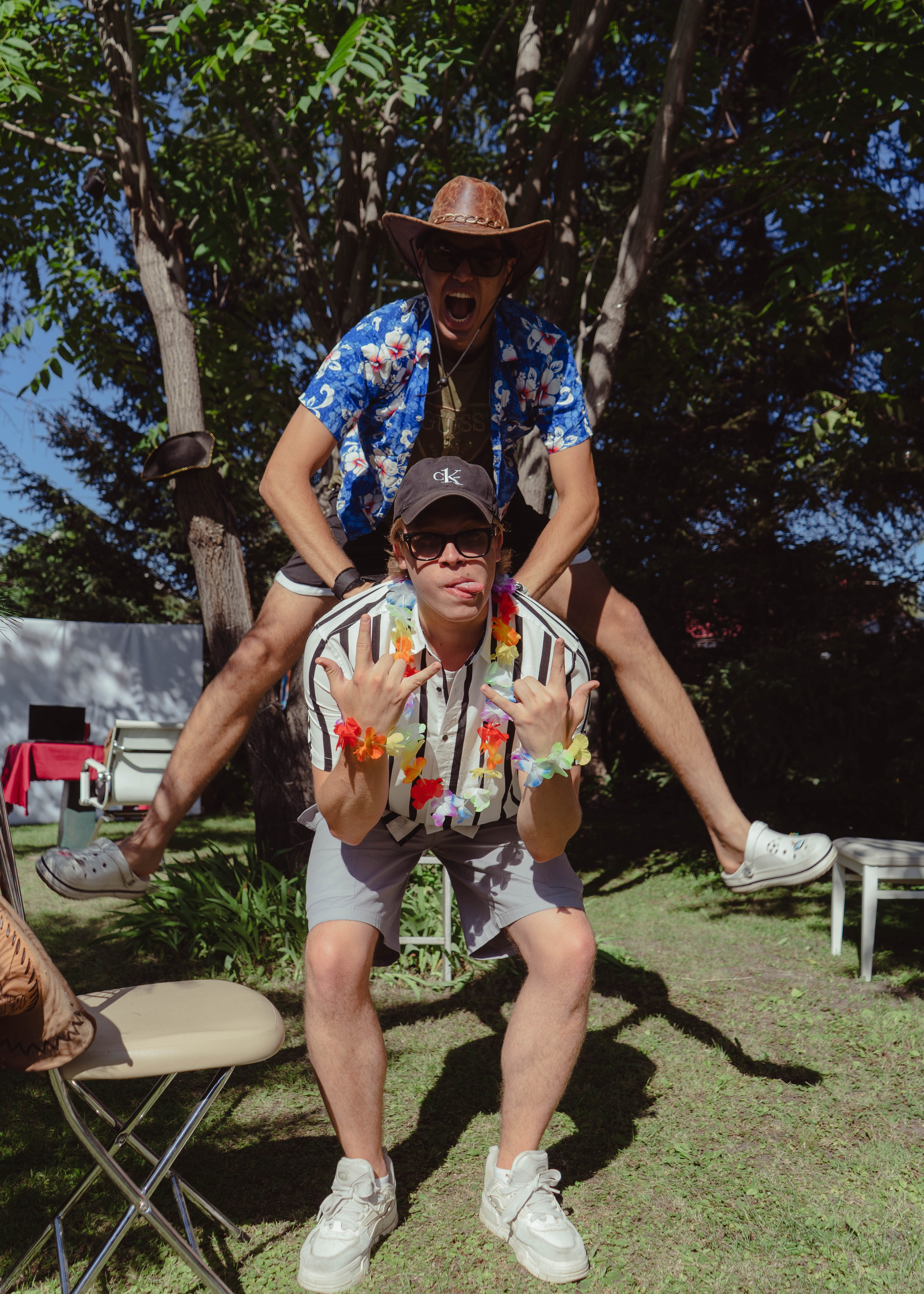 Гавайская вечеринка. Кир Анисин. Режиссер & фотограф