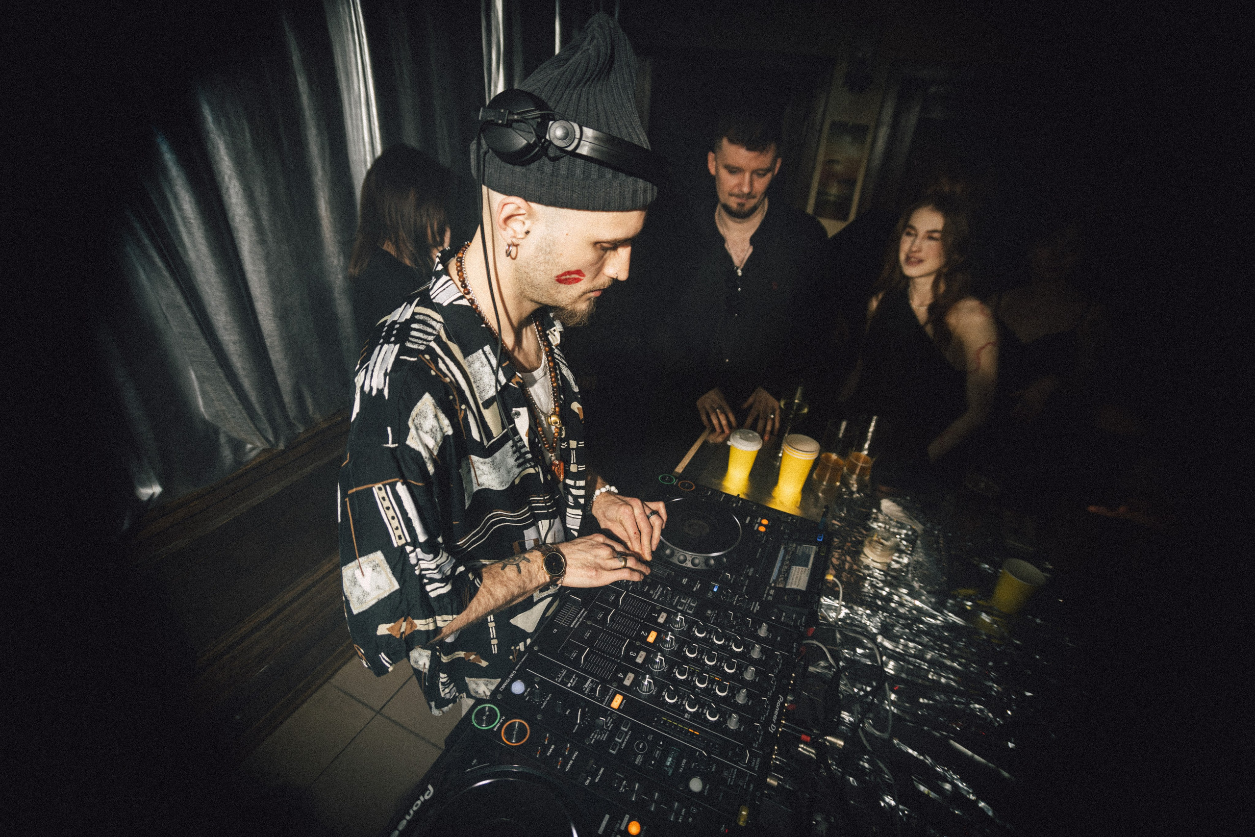 VOGUE BAL 14.02. Фотограф Егор Огородов