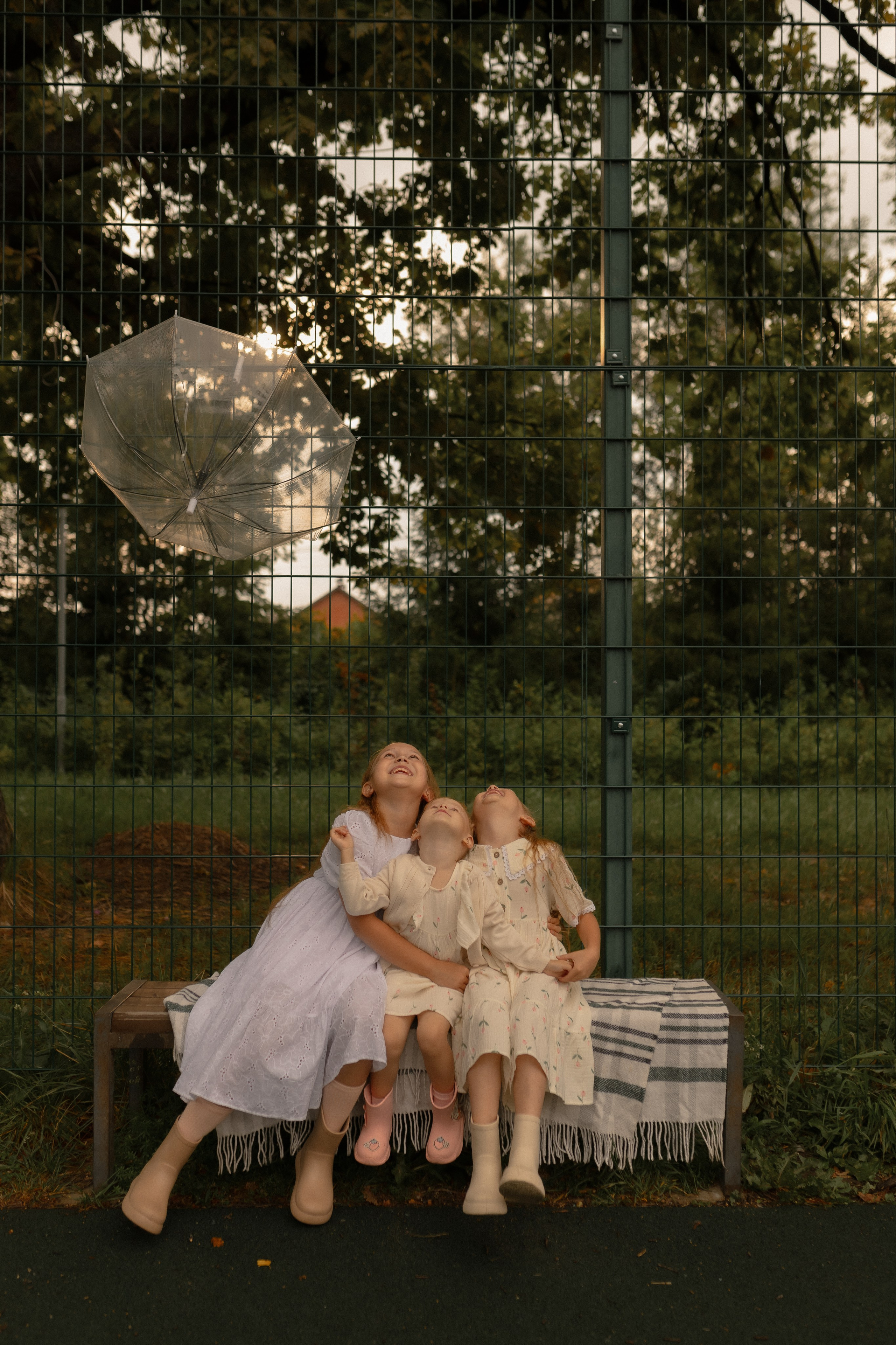 Мама Алина, Маша, Дина и Анечка. Фотограф Татьяна Семенова