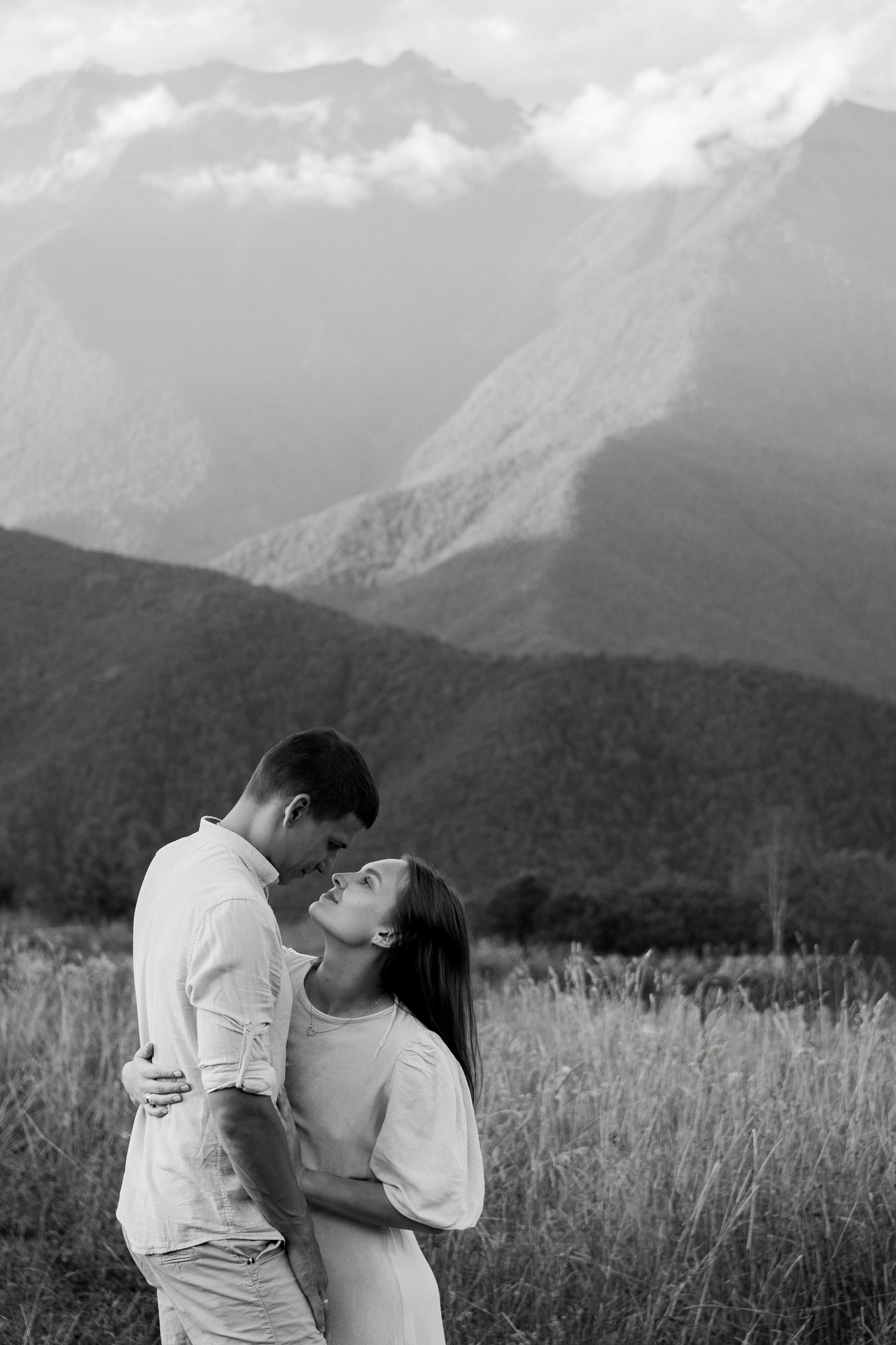 Фотосессии love story для двоих в Сочи, Сириусе и на Красной поляне. Семейный, свадебный фотограф Сочи, Адлер, Красная поляна