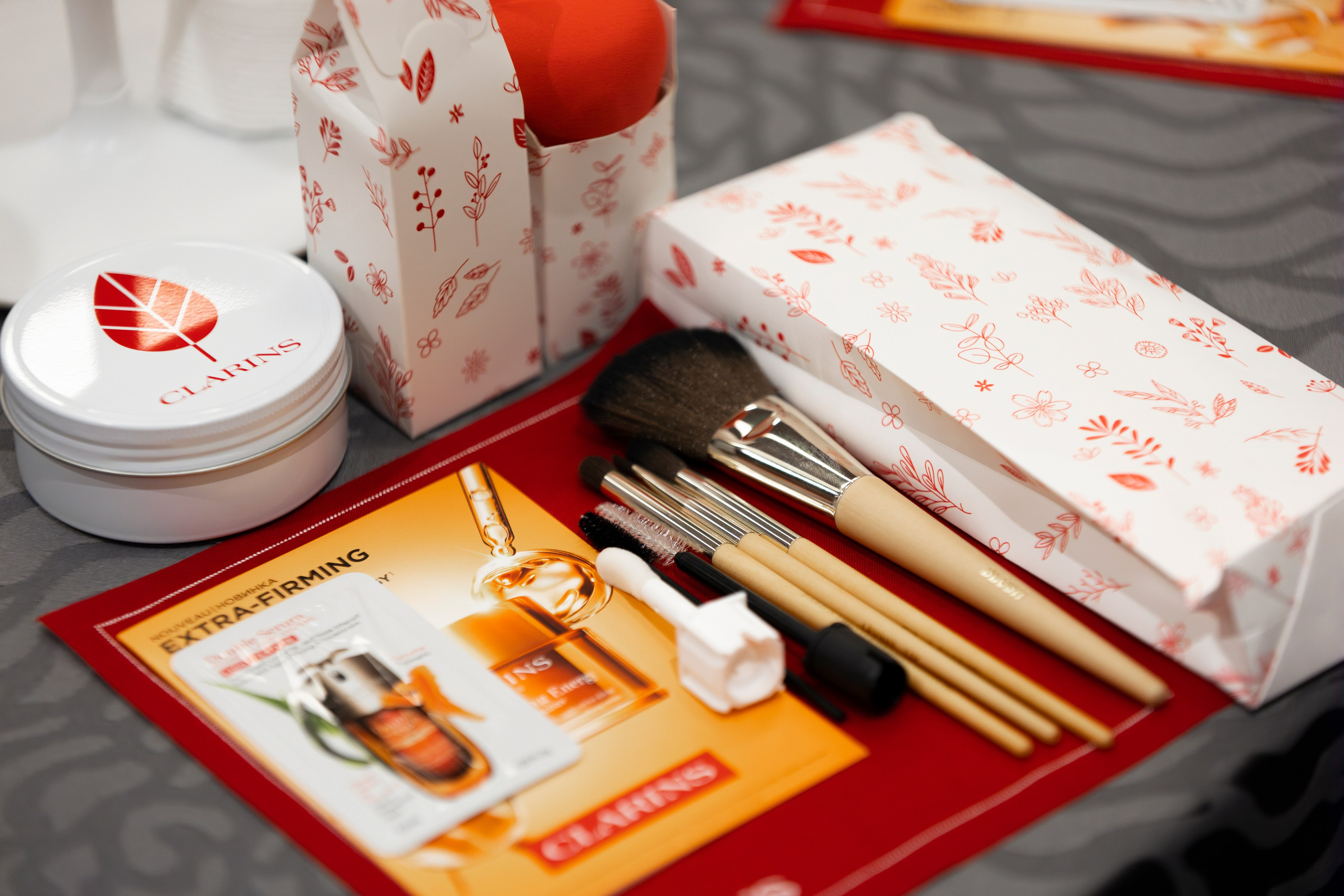 Мастер-класс от бренда Clarins. Олег Катакинов| Репортажный фотограф в городе у моря (Владивосток)