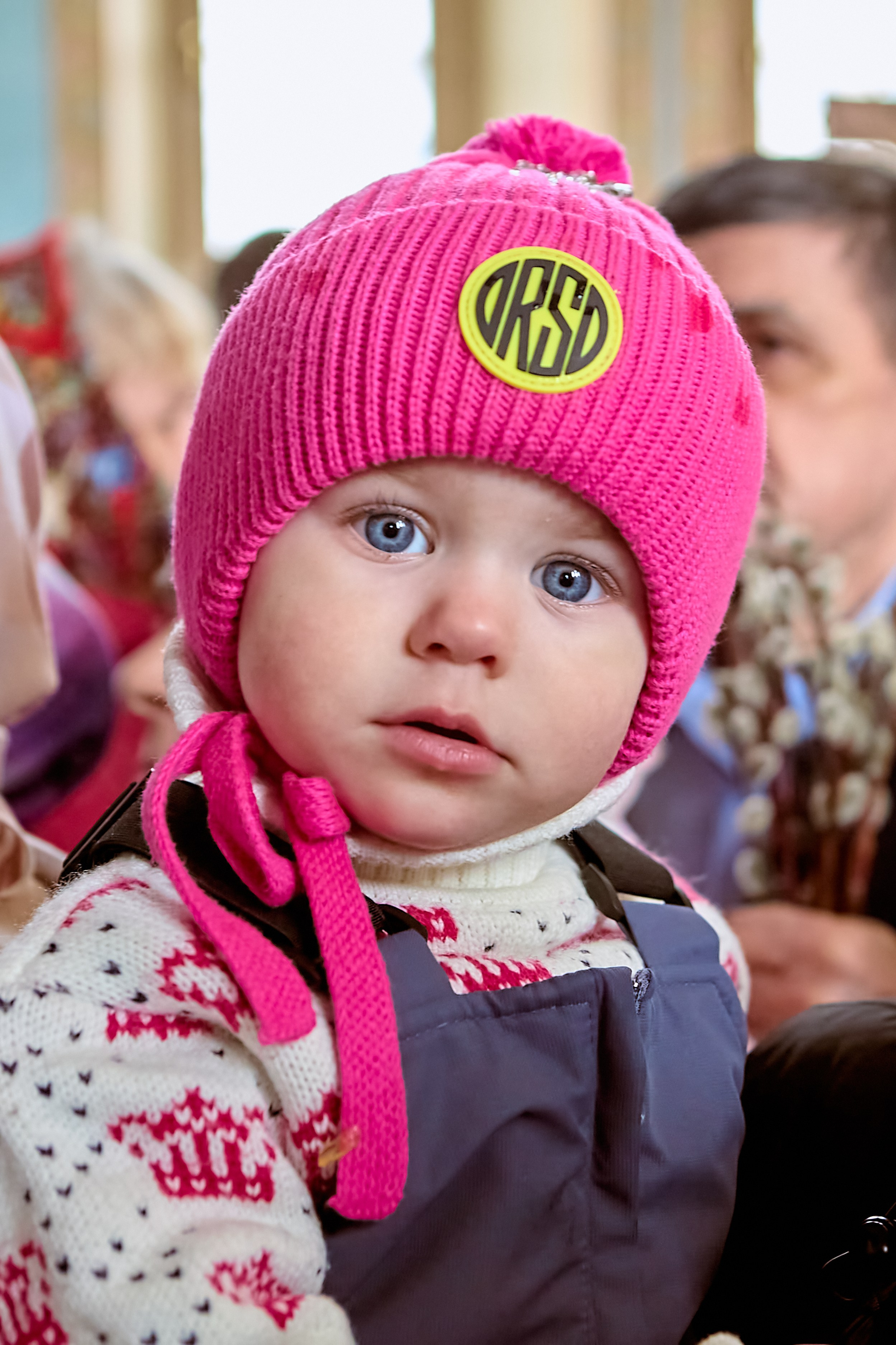 Детский портрет в храме г. Дзержинск храм преп. Серафима Саровского Храмовый фотограф Николай Голованов. 