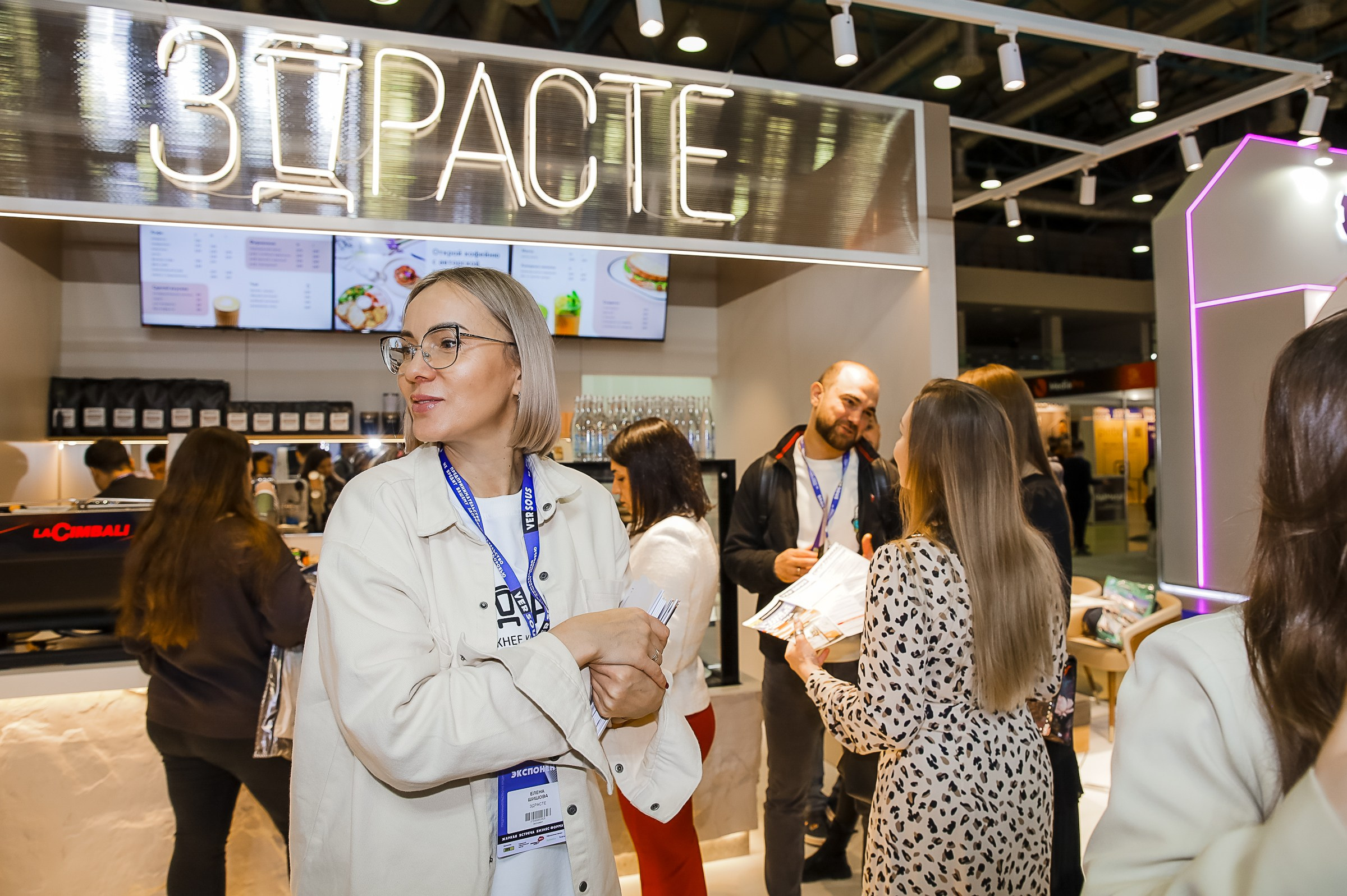 VERSOUS. ЭКСПОЦЕНТР. ЗДРАСТЕ. Фотограф в Москве Ольга Колесникова