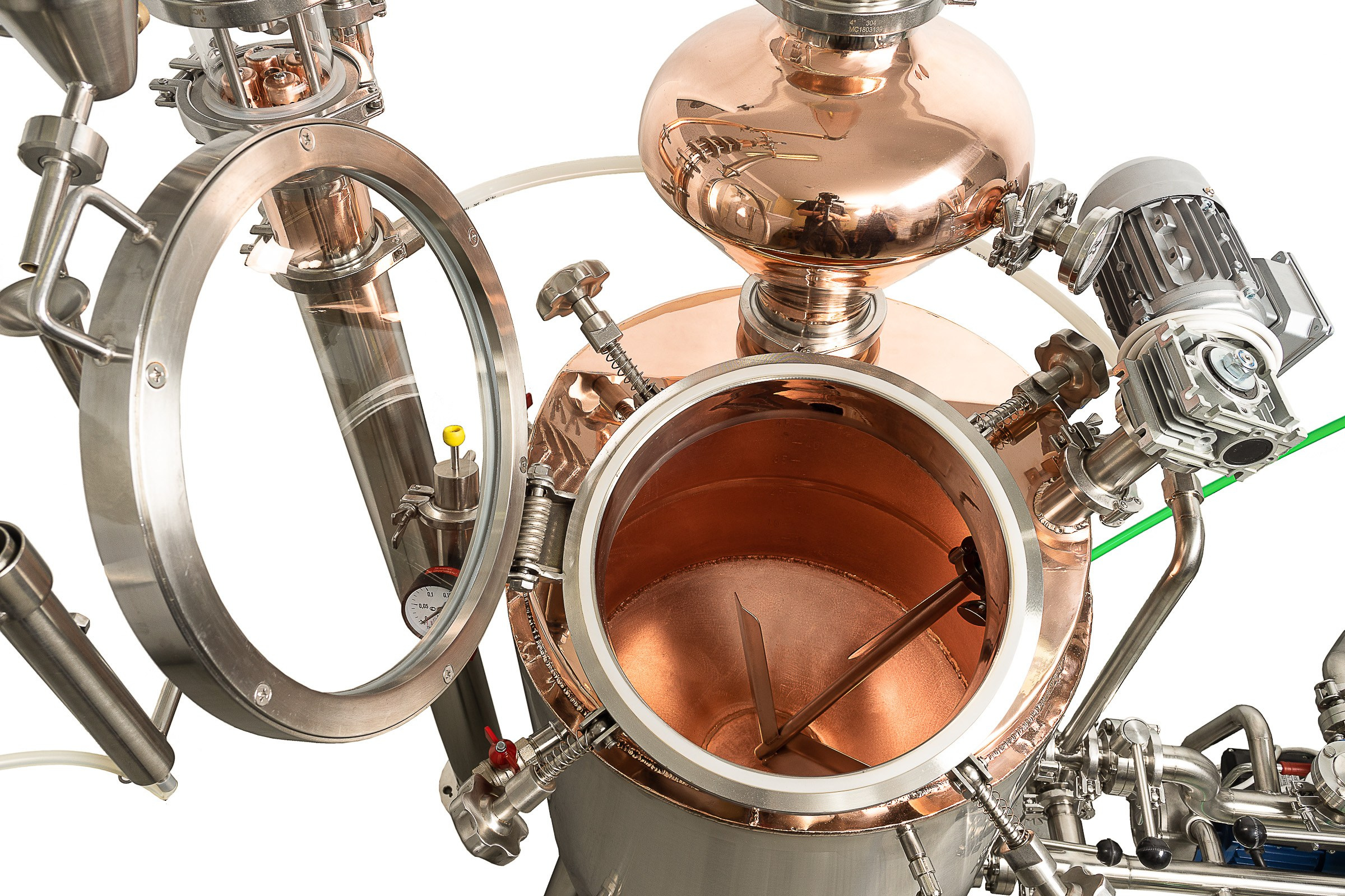 Предметная фотосъёмка металлических изделий.