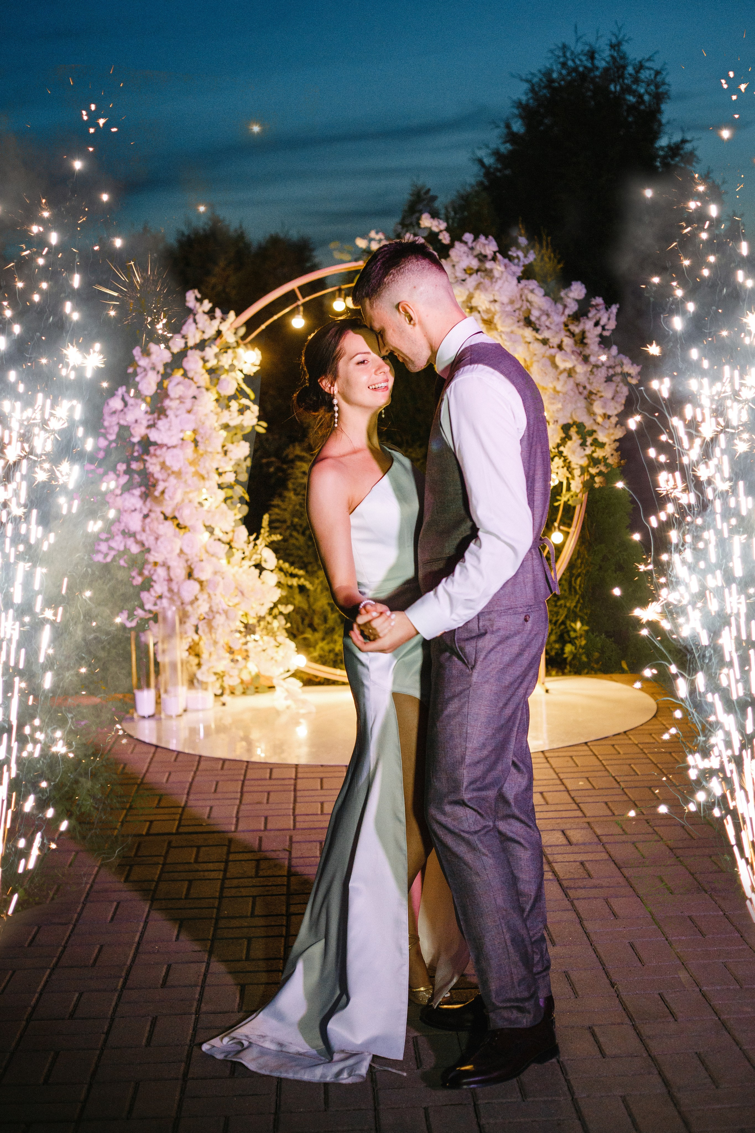 Юлия и Антон. Главная