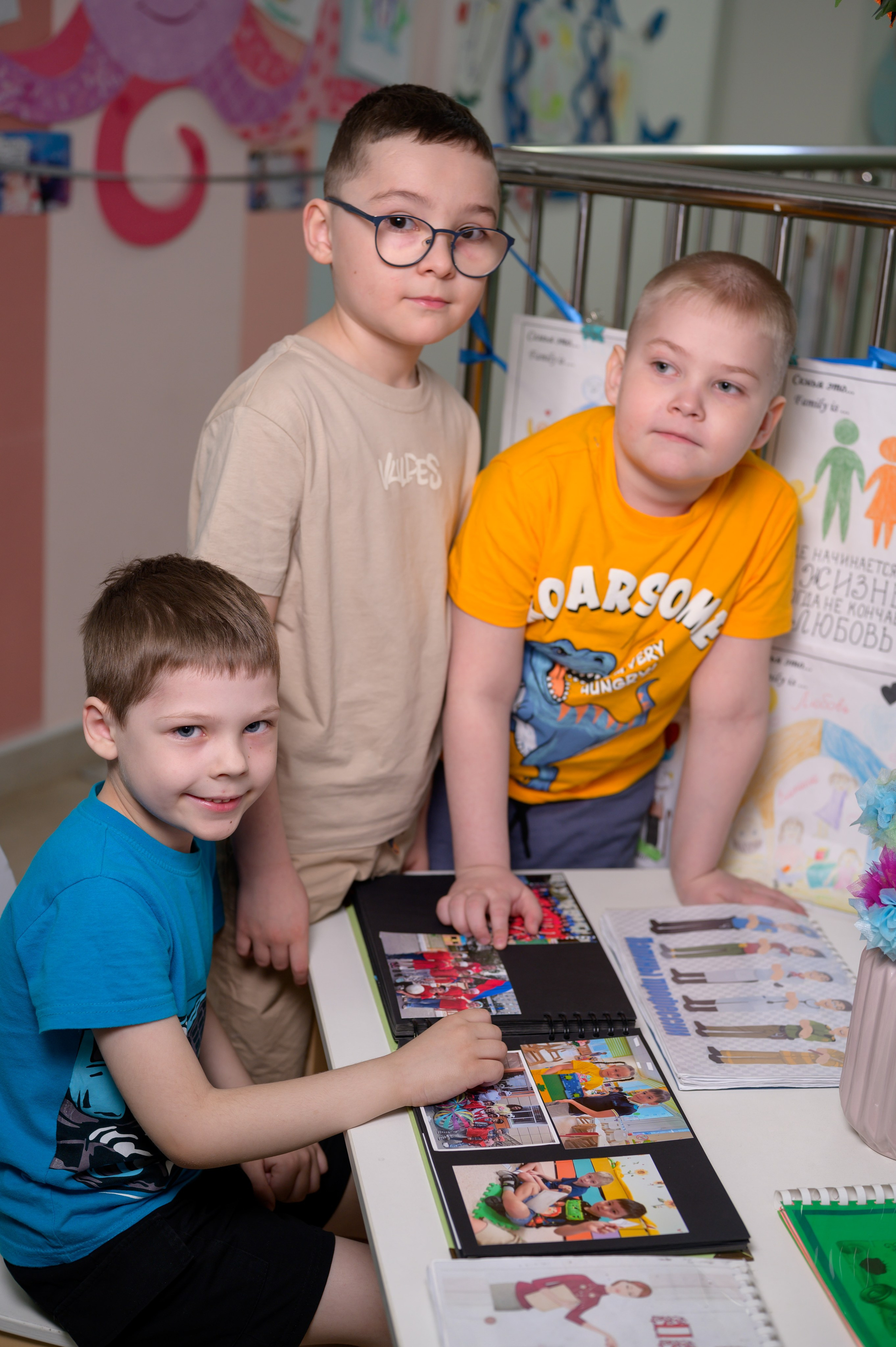 Д/с№ 3к3 группа «Фантазёры» (индивидуальный дизайн) + рисунки детей. Фотограф новорожденных, семейный детский в Тюмени Татьяна Морозова