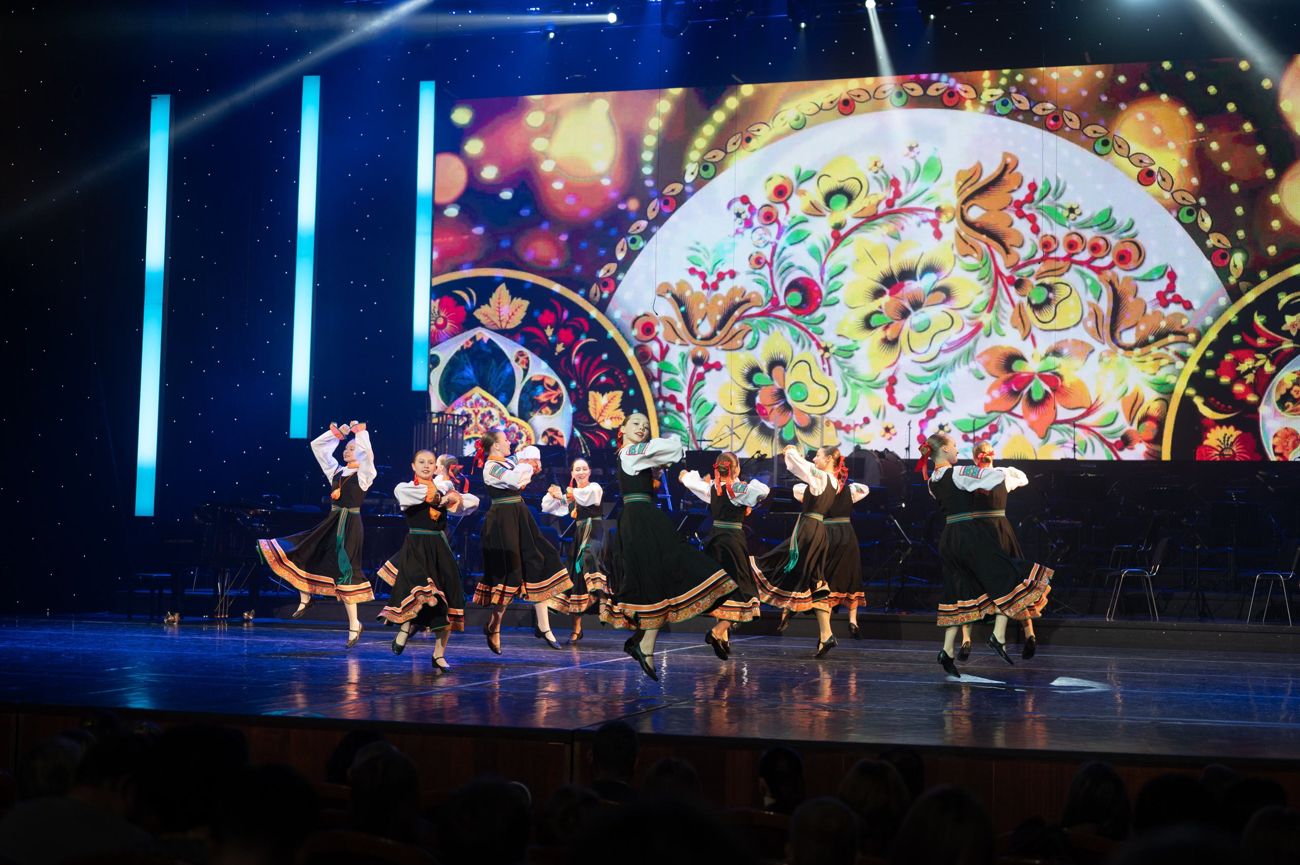 Отчетный концерт ДШИ «Гармония» «Зимняя гармония». Фотограф новорожденных, семейный детский в Тюмени Татьяна Морозова