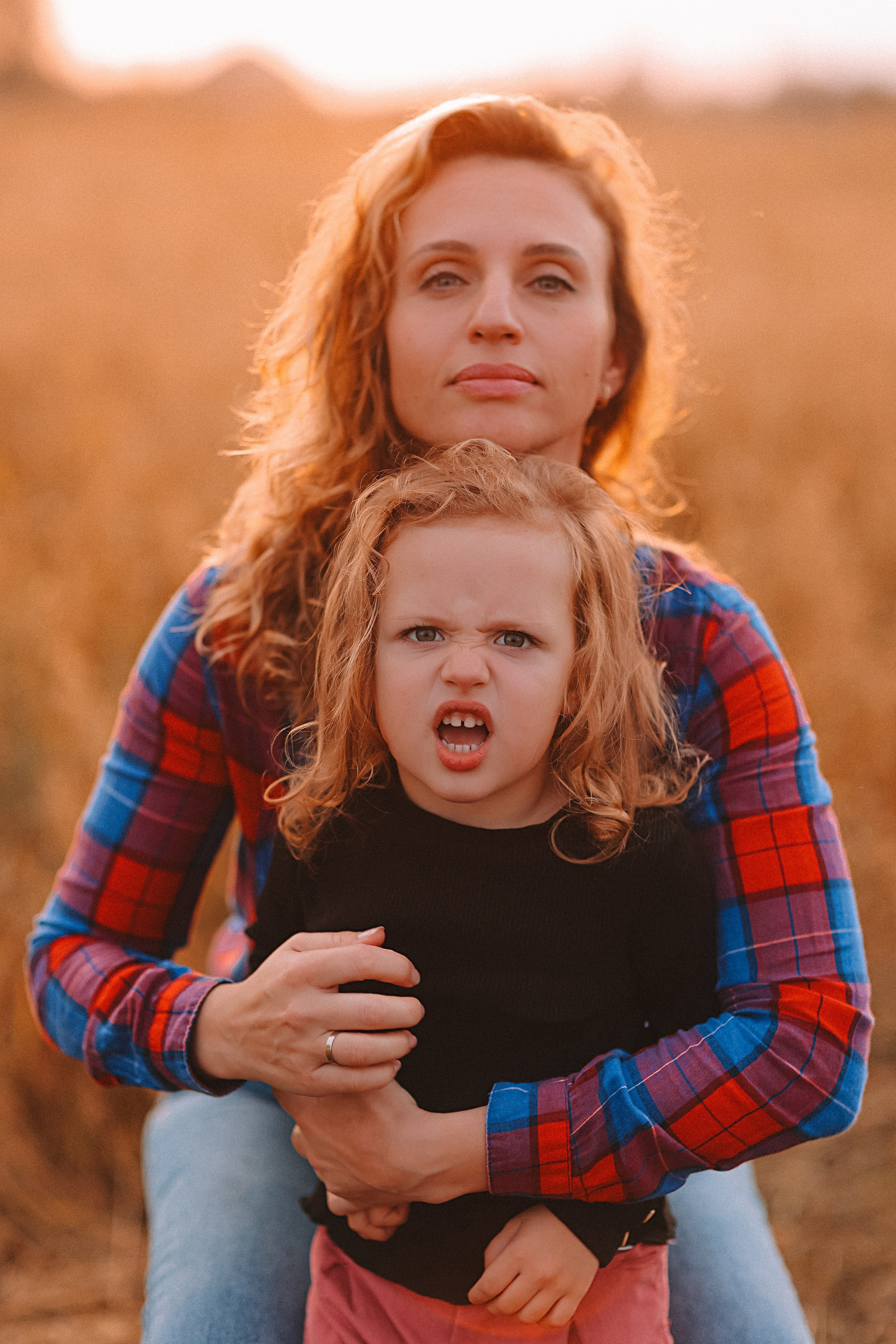 Поле. Семейный фотограф Тюмень, фотограф на роды Салмина Мария