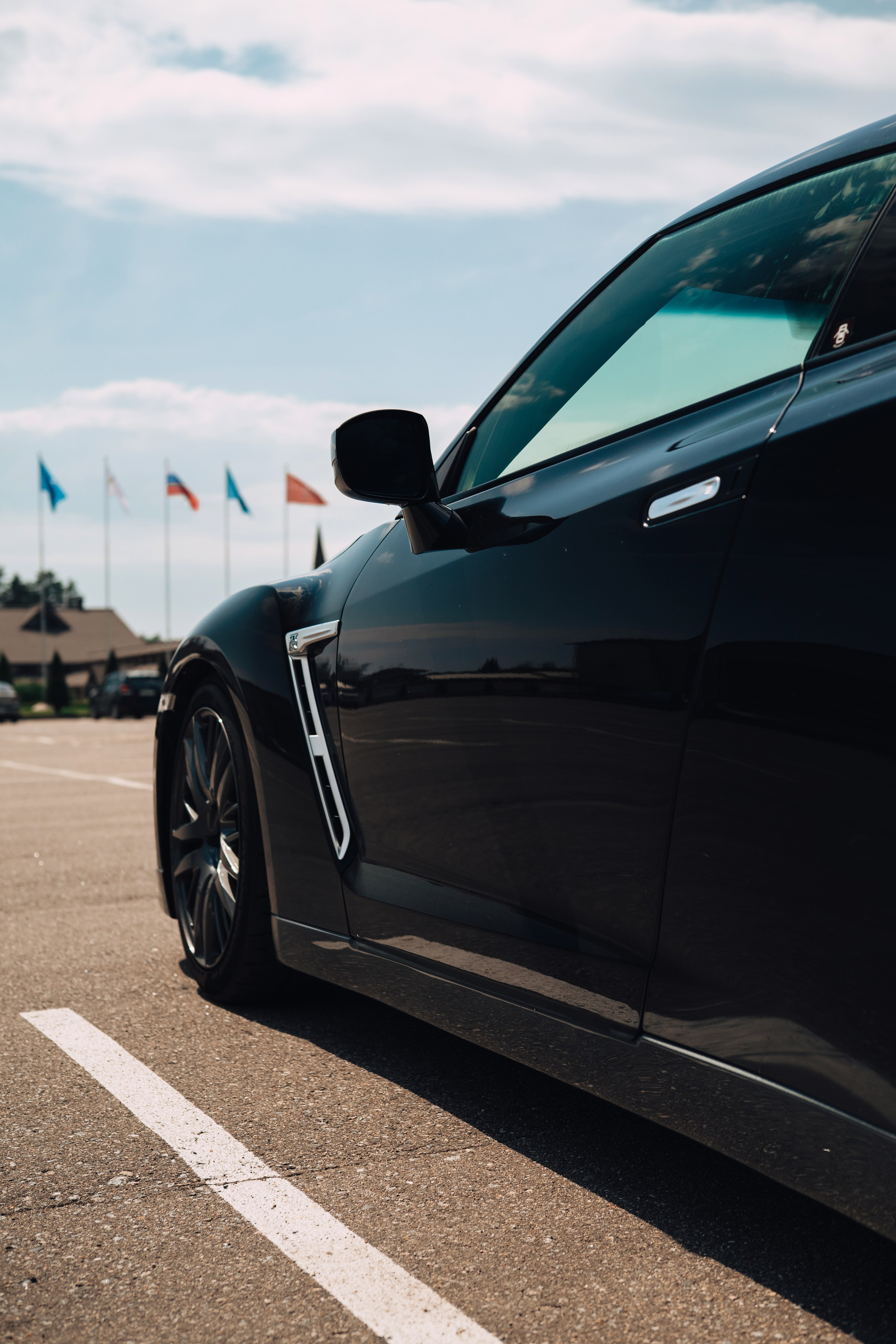 BMW M4 и GT-R 35. DeLorein