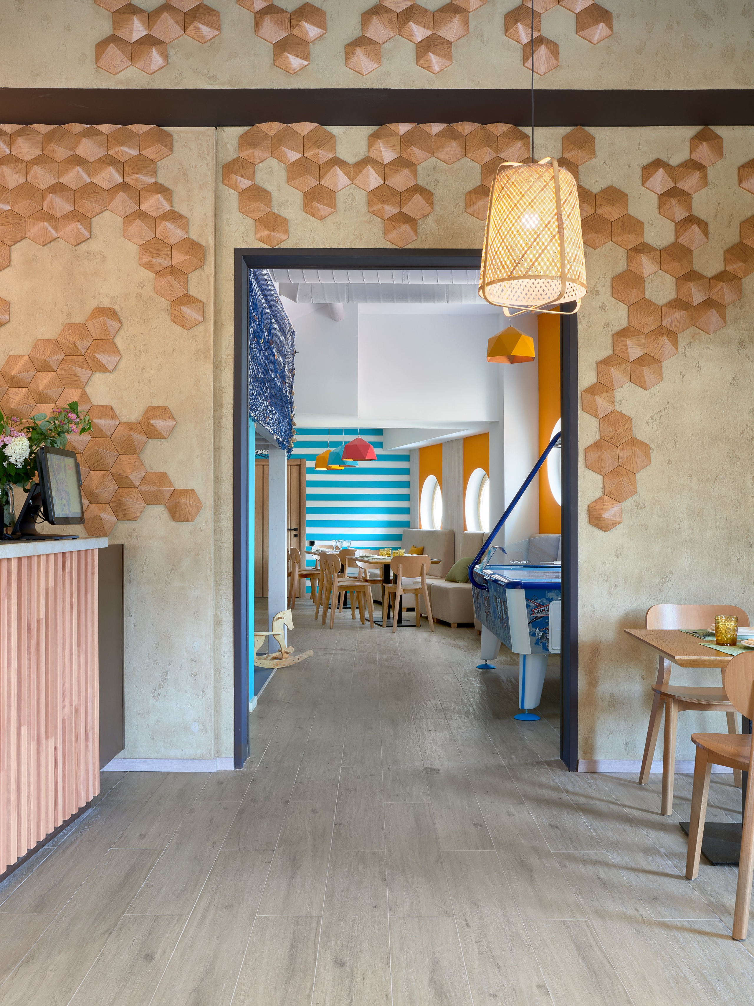 Ресторан «Корабль». Фотограф Наталья Вершинина