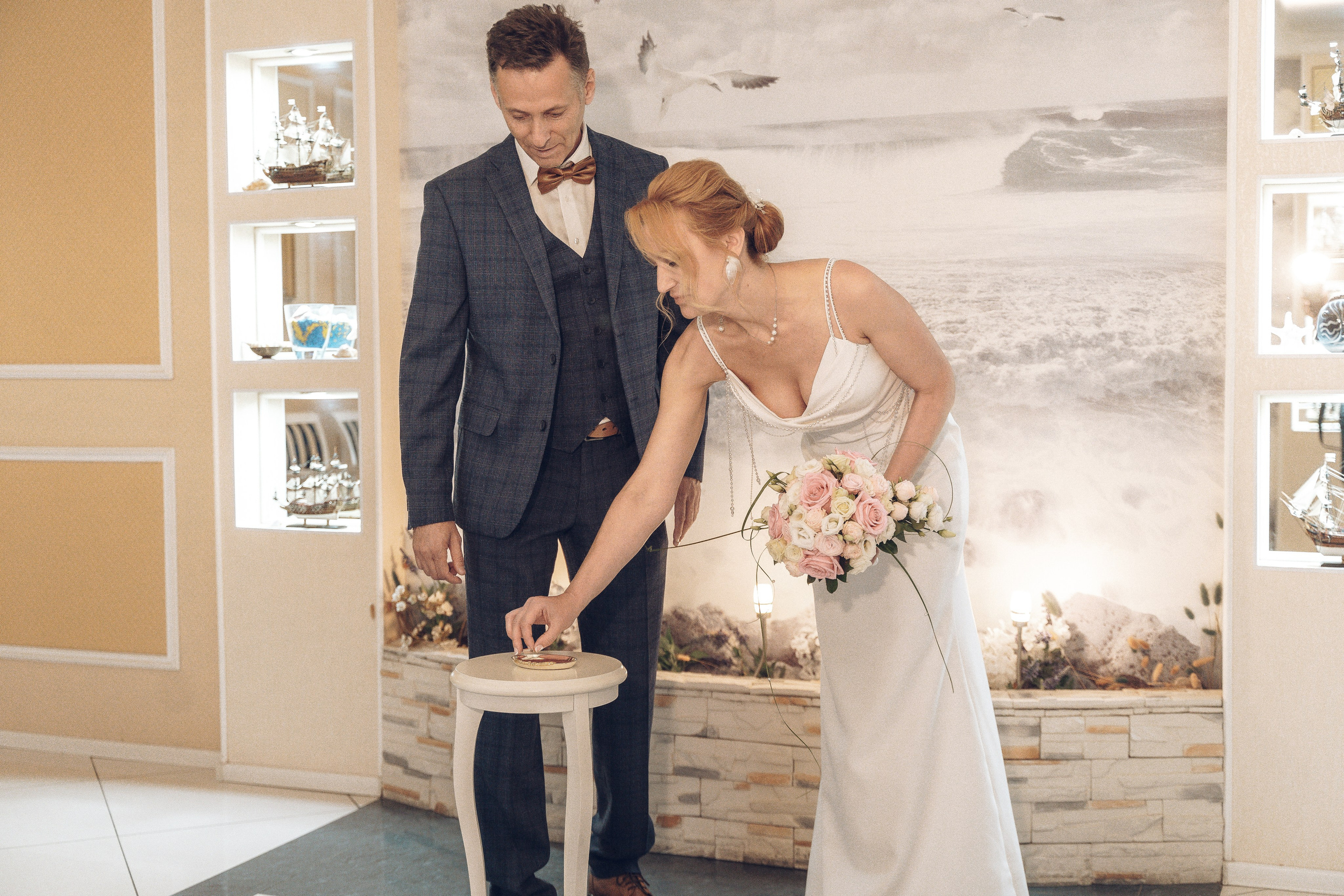 Игорь и Евгения в ЗАГСе Крондштатского района г. Санкт-Петербург. Professional photoartist in St. Petersburg (wedding, reportage, portrait, model book, love story) Alexander Shvedov