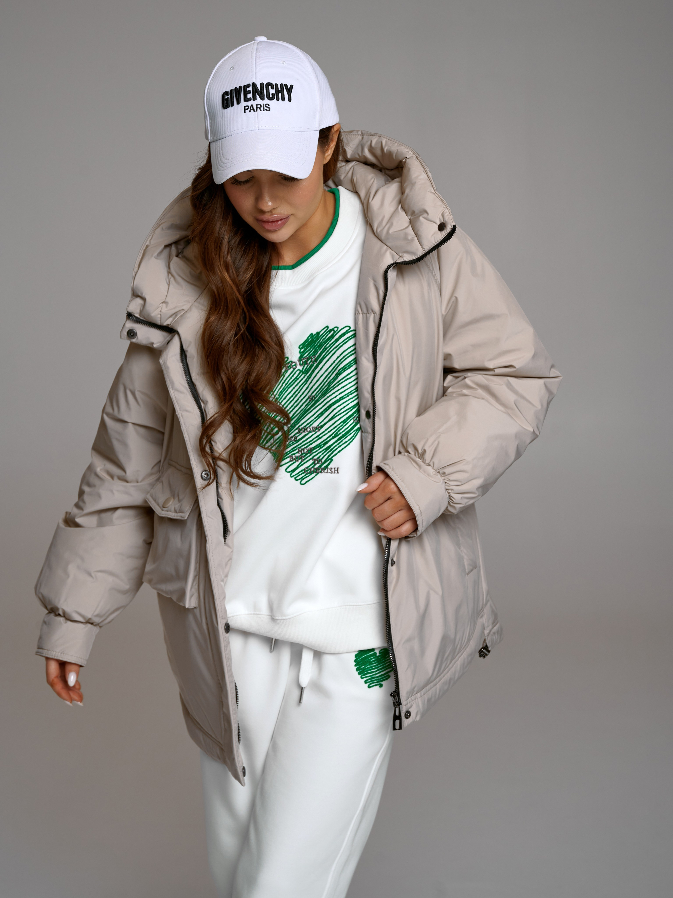 Фото одежды на модели и на белом фоне для Ozon и Я.Маркета