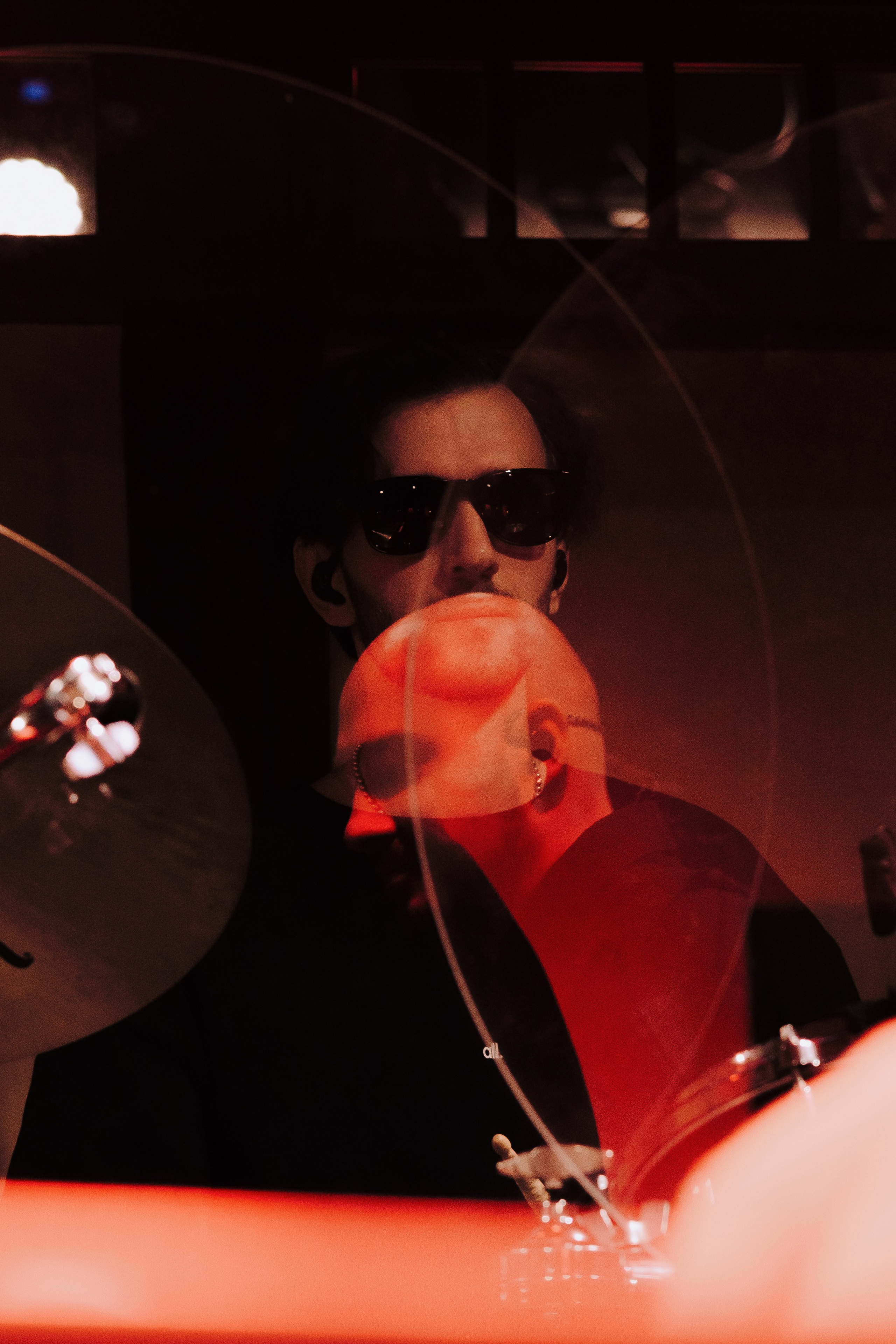 20 ЛЕТ МЕГАПОЛИС ЧЕЛЯБИНСК ХЕДЛАЙНЕР ЕЛКА. Репортажный фотограф Зуев Роман г. Челябинск